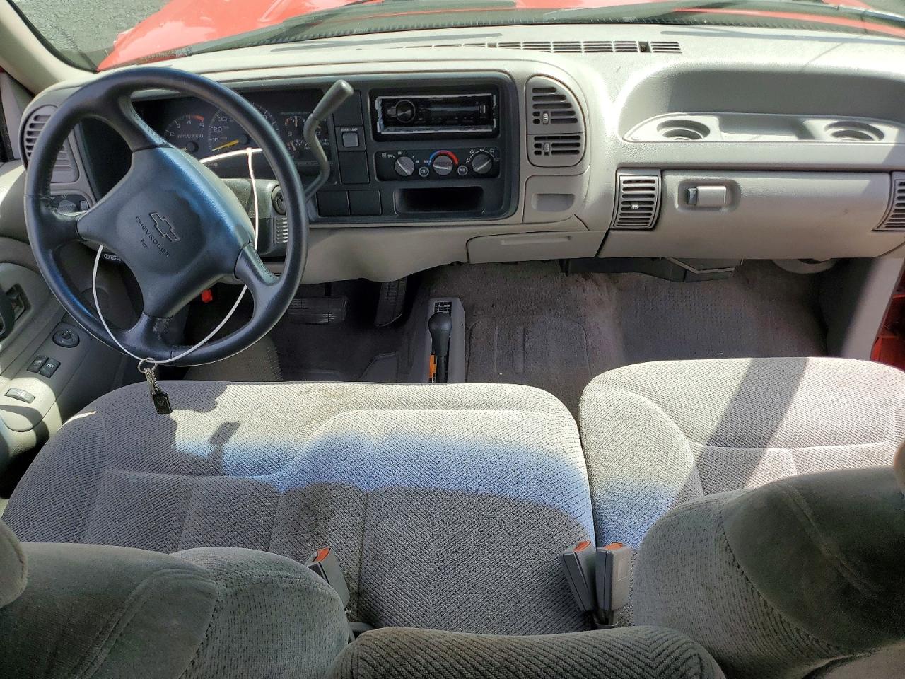 1995 Chevrolet Gmt-400 K2500 Red vin: 1GCGK29K9SE281309