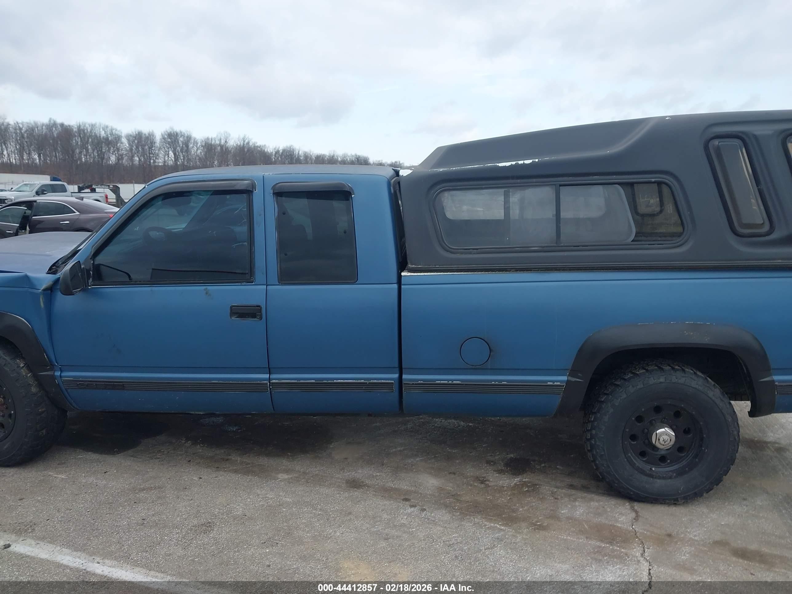 1997 Chevrolet K2500 Hd Fleetside Blue vin: 1GCGK29R1VE226676