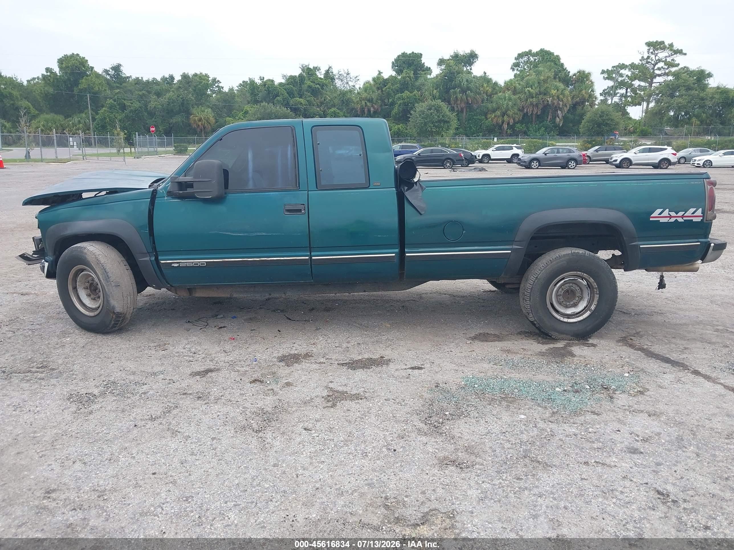 1998 Chevrolet C/k 2500 Fleetside Green vin: 1GCGK29R1WE161362