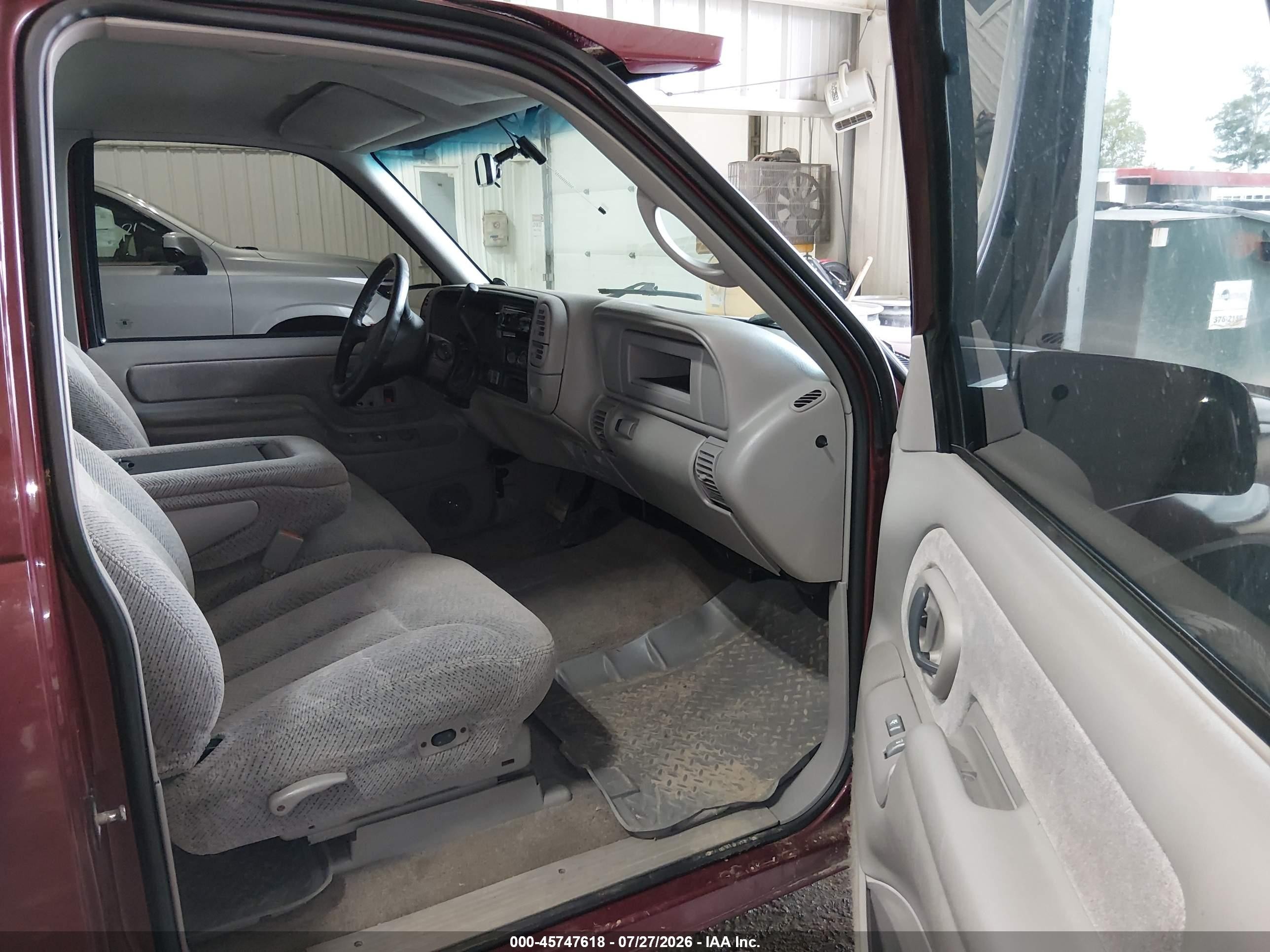 1997 Chevrolet K2500 Hd Fleetside Maroon vin: 1GCGK29R3VE166609
