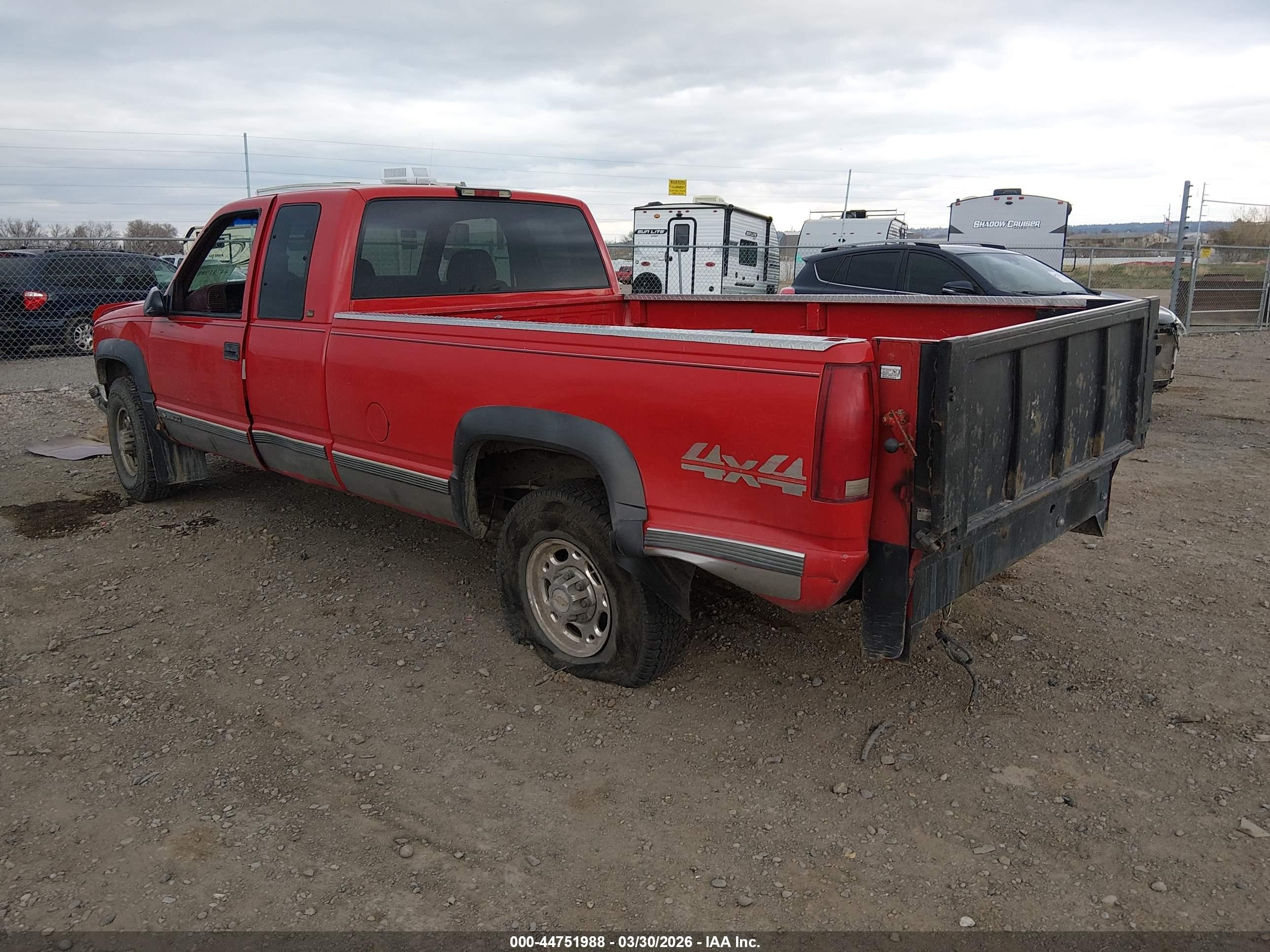 1997 Chevrolet K2500 Hd Fleetside Red vin: 1GCGK29R3VE208213