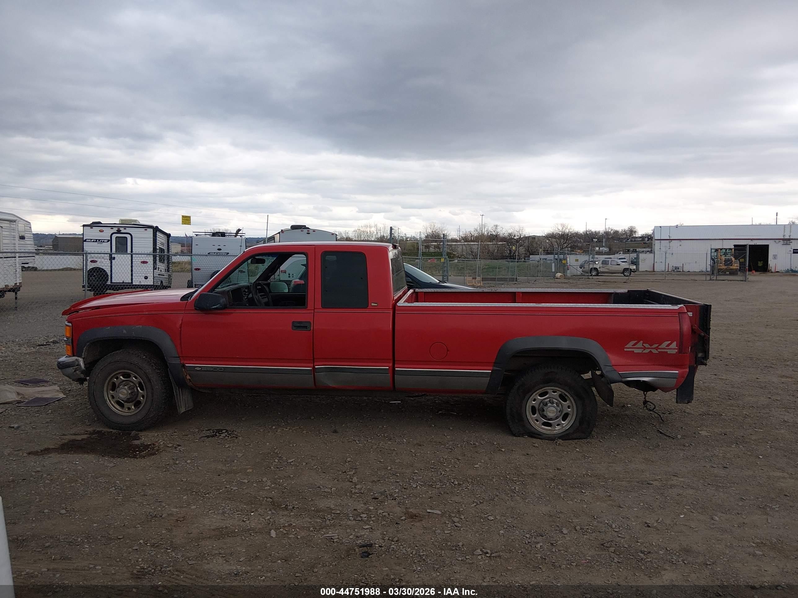1997 Chevrolet K2500 Hd Fleetside Red vin: 1GCGK29R3VE208213