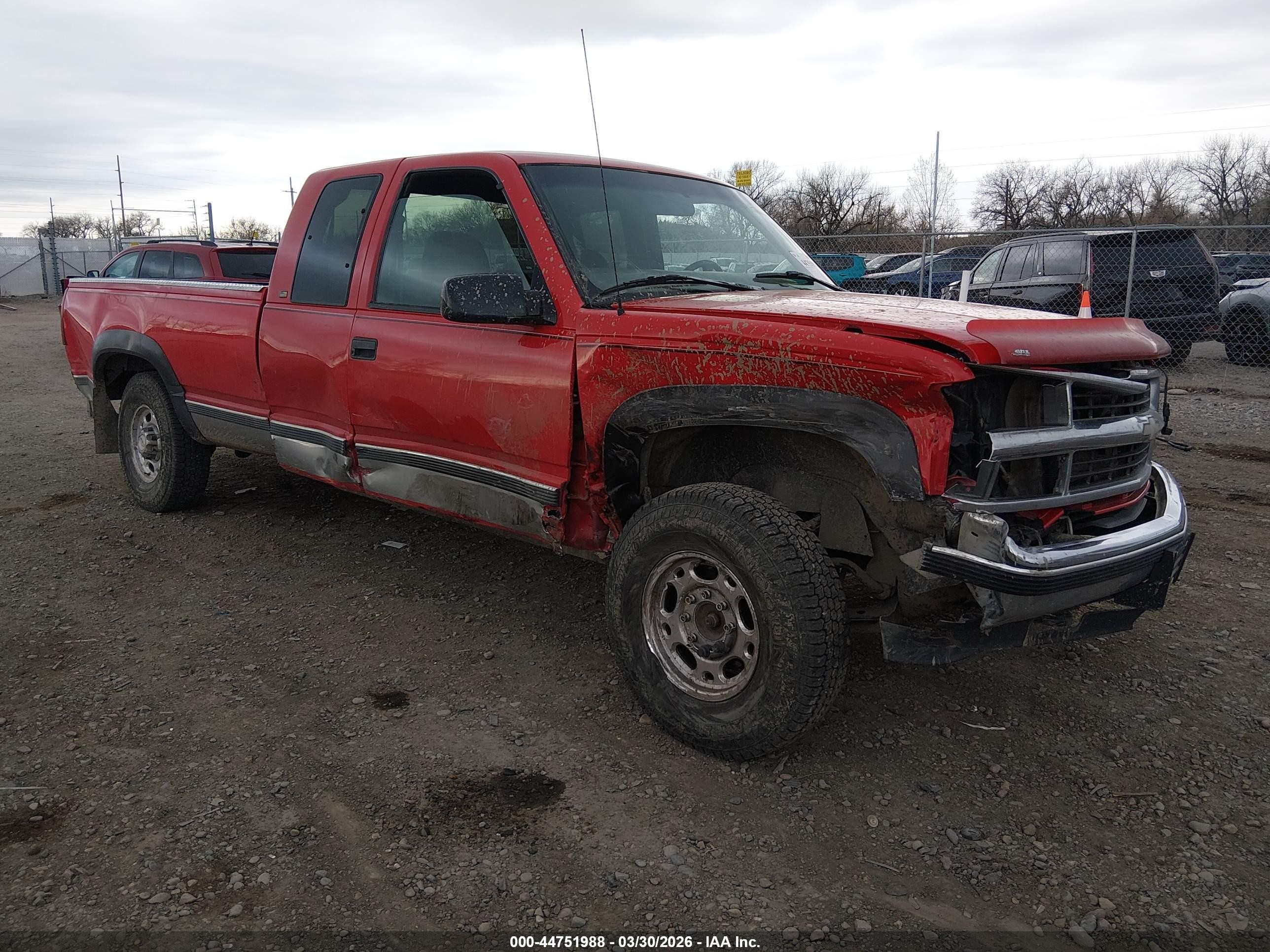 1997 Chevrolet K2500 Hd Fleetside Red vin: 1GCGK29R3VE208213