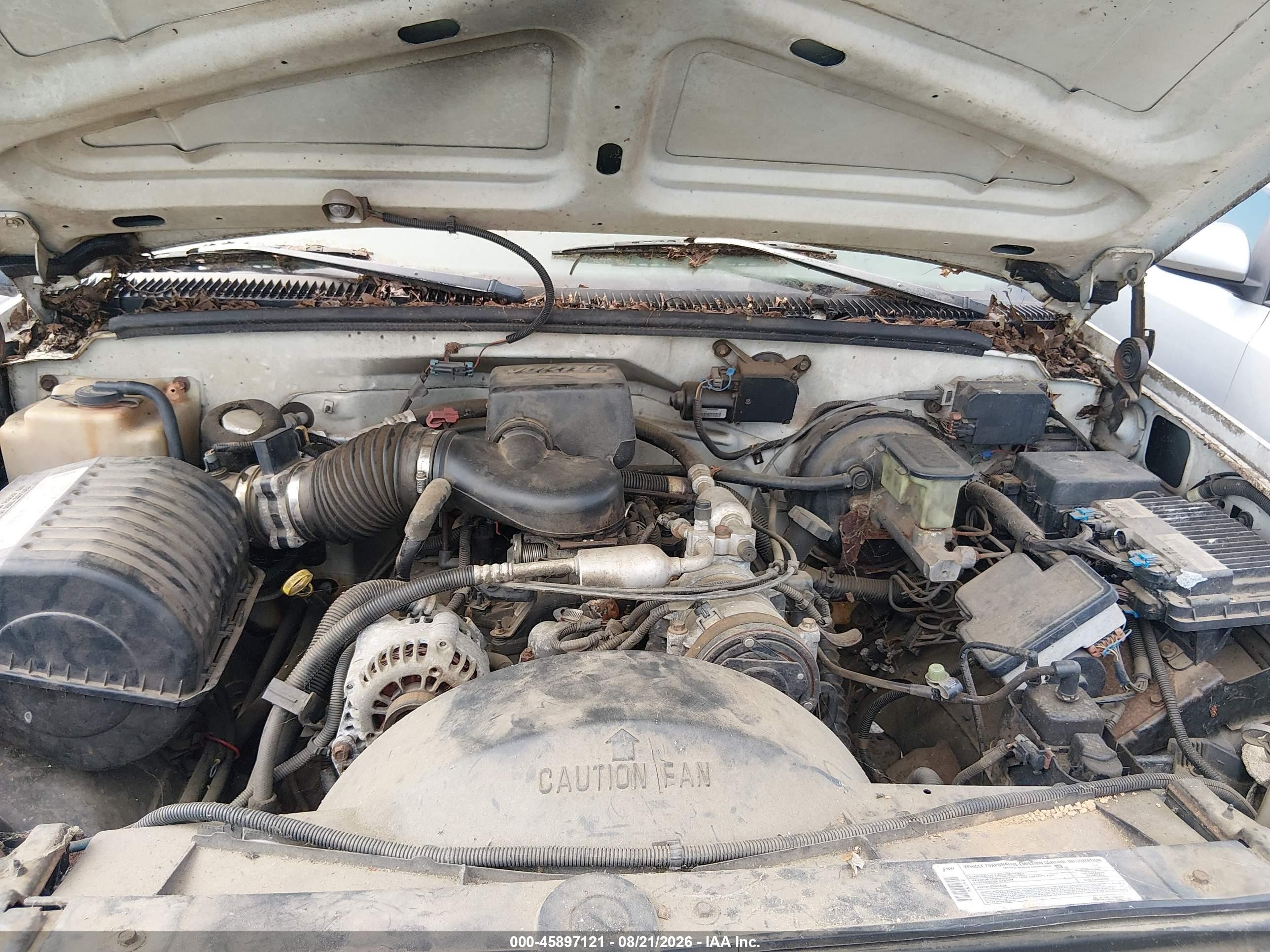 1998 Chevrolet C/k 2500 Fleetside White vin: 1GCGK29R3WE182116