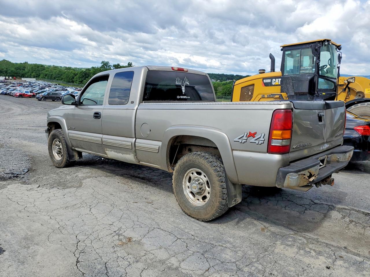 2000 Chevrolet Silverado K2500 Tan vin: 1GCGK29U2YZ170801