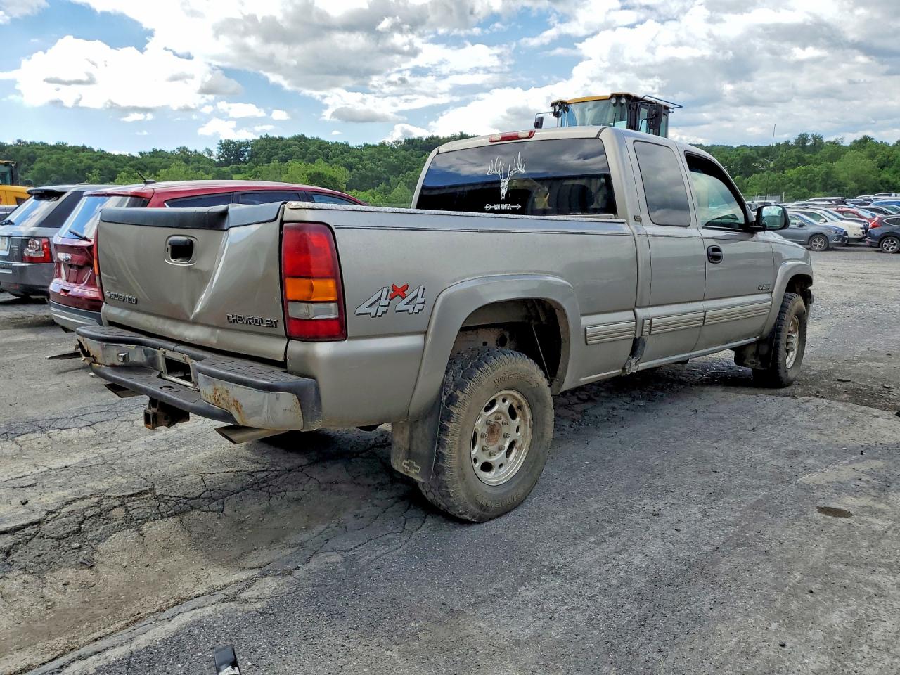 2000 Chevrolet Silverado K2500 Tan vin: 1GCGK29U2YZ170801