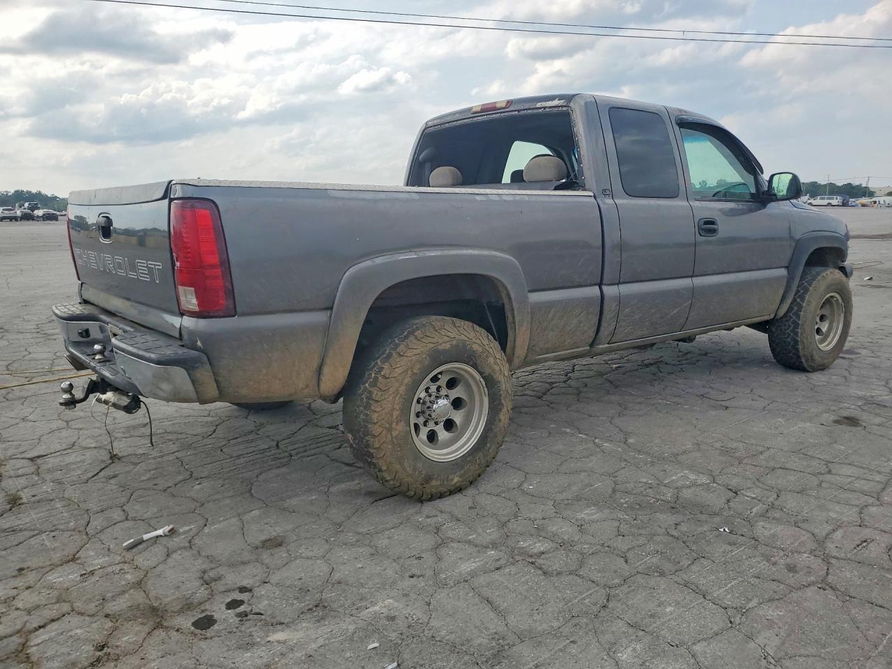 1999 Chevrolet Silverado K2500 Gray vin: 1GCGK29U4XE227652