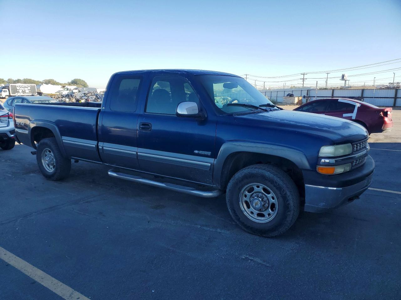 2000 Chevrolet Silverado K2500 Blue vin: 1GCGK29U4YE148676