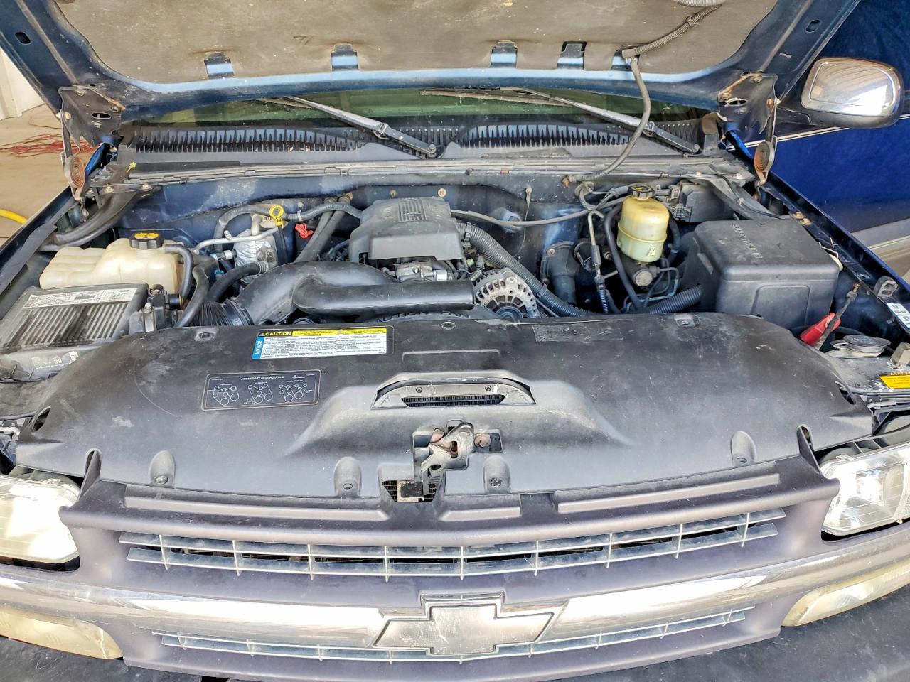 1999 Chevrolet Silverado K2500 Two Tone vin: 1GCGK29U5XZ174730