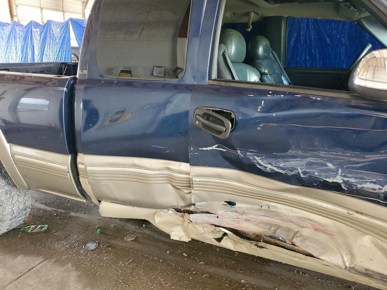 1999 Chevrolet Silverado K2500 Two Tone vin: 1GCGK29U5XZ174730