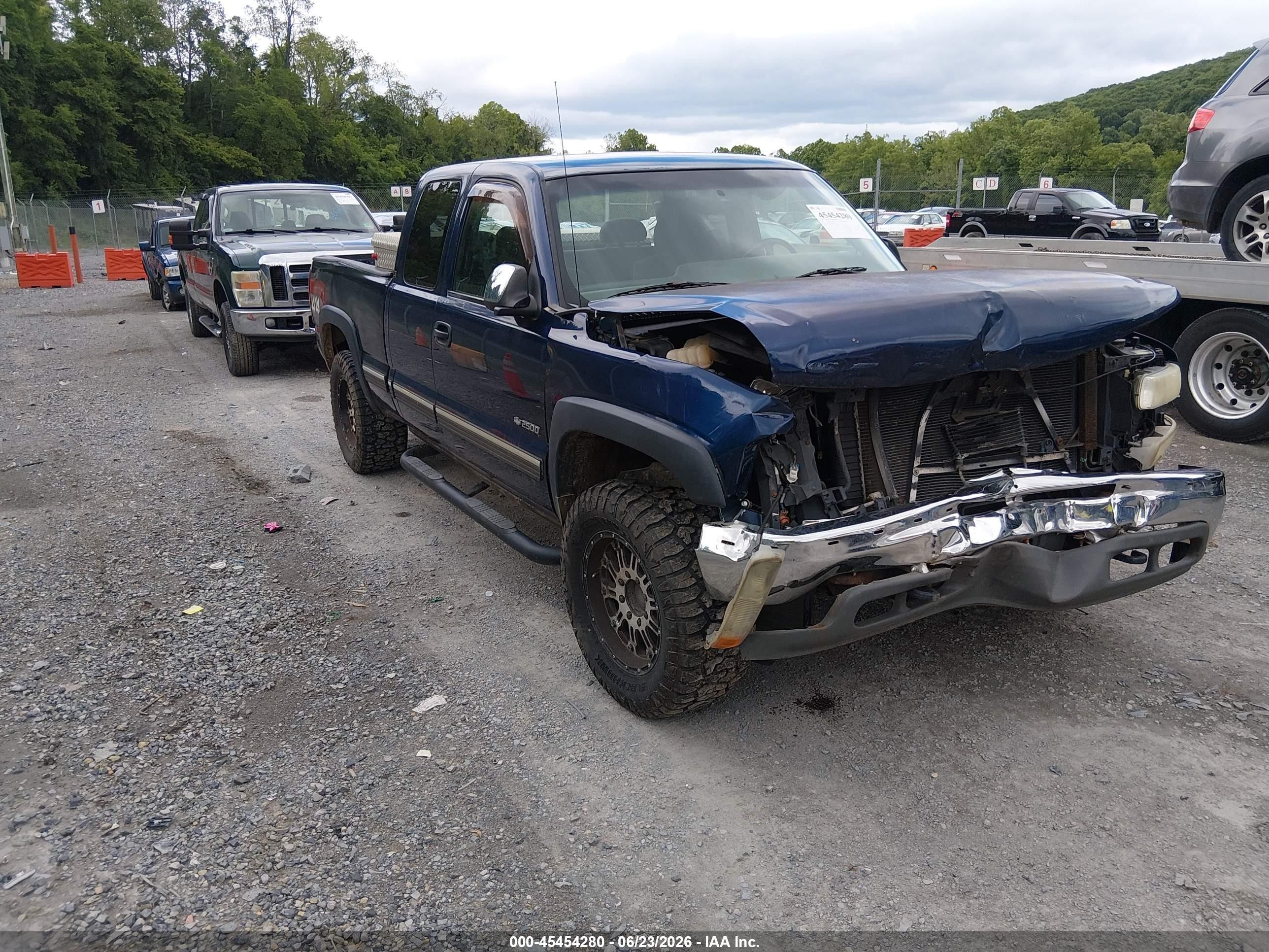 2002 Chevrolet Silverado 2500 Ls Blue vin: 1GCGK29UX2Z237734