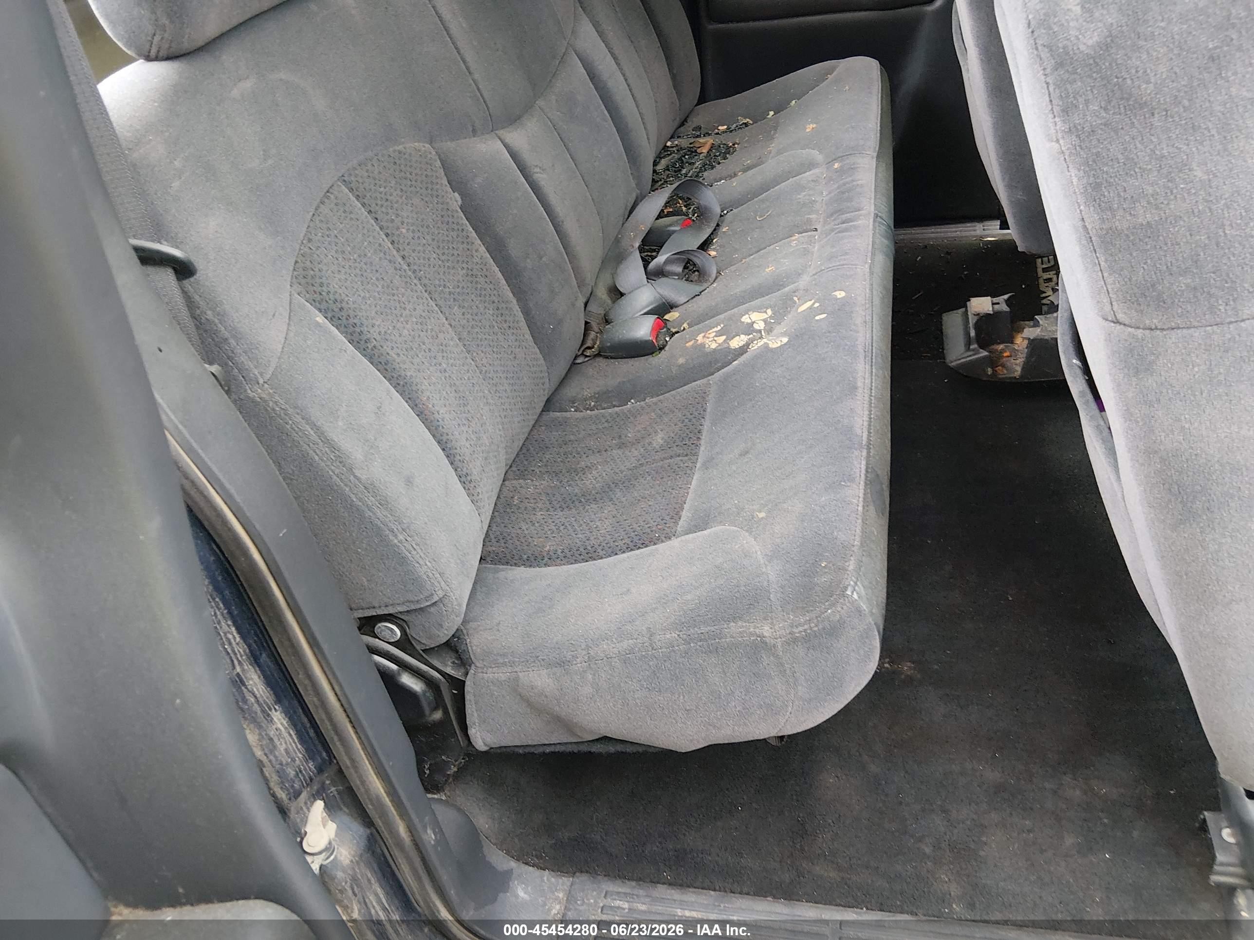 2002 Chevrolet Silverado 2500 Ls Blue vin: 1GCGK29UX2Z237734