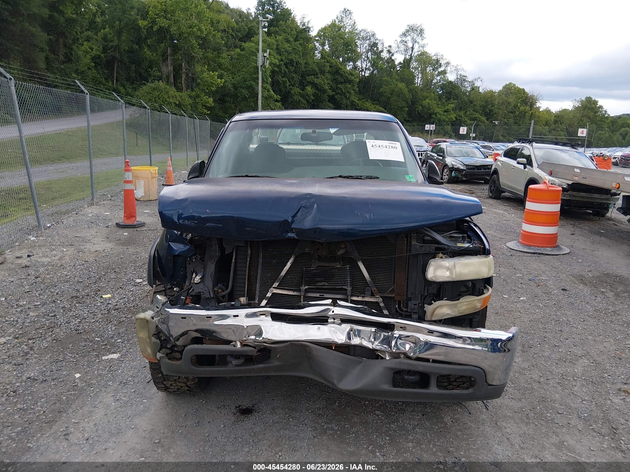 2002 Chevrolet Silverado 2500 Ls Blue vin: 1GCGK29UX2Z237734