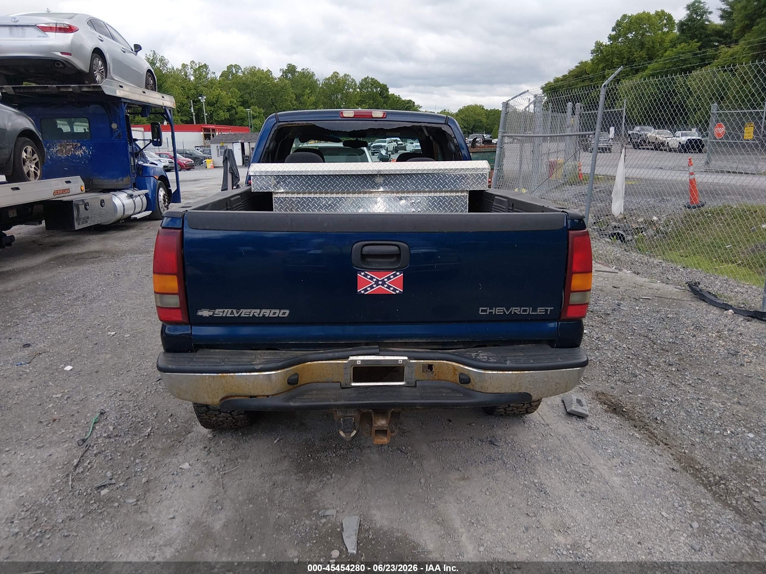 2002 Chevrolet Silverado 2500 Ls Blue vin: 1GCGK29UX2Z237734