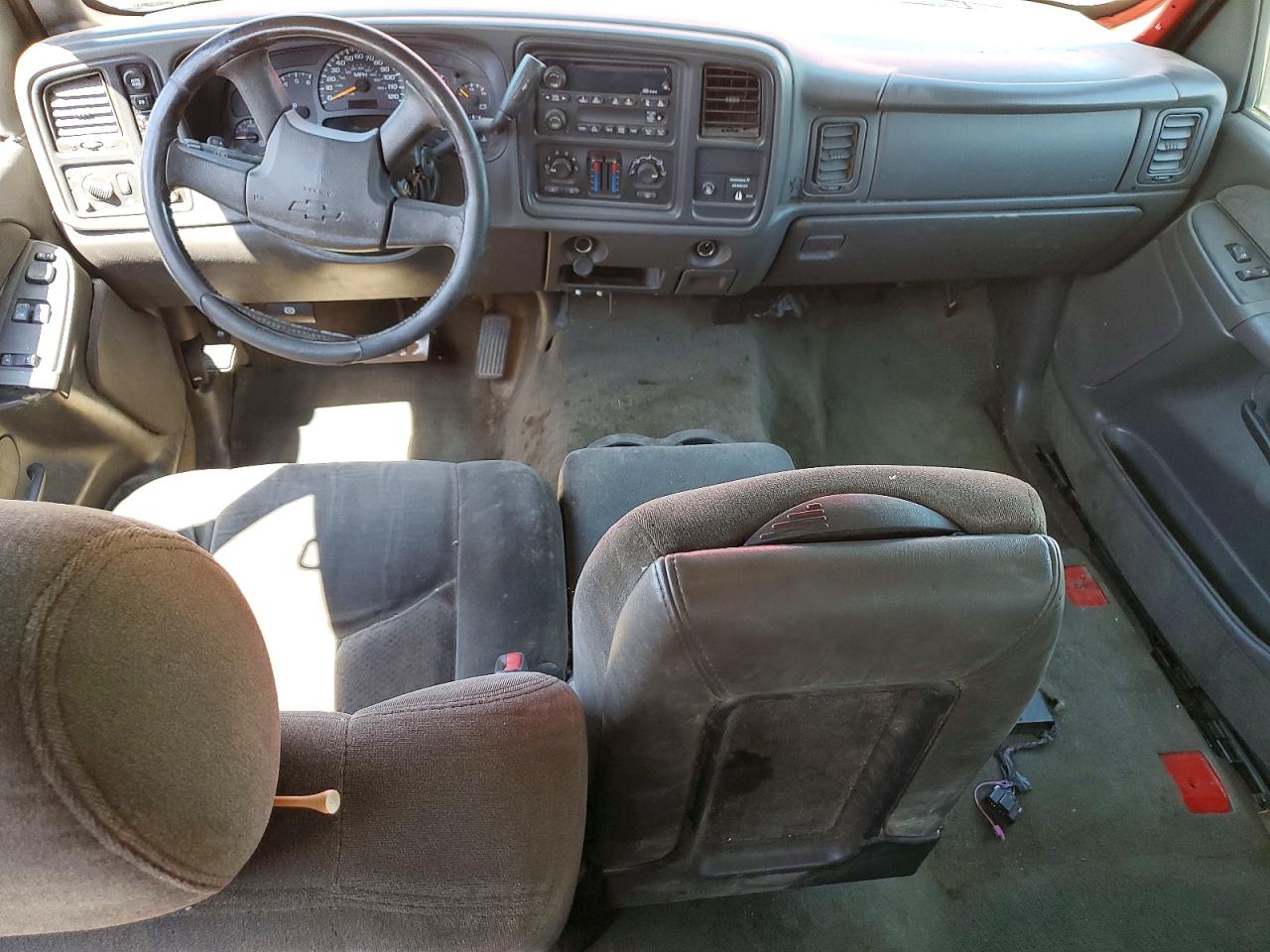 2003 Chevrolet Silverado K2500 Red vin: 1GCGK29UX3Z351931