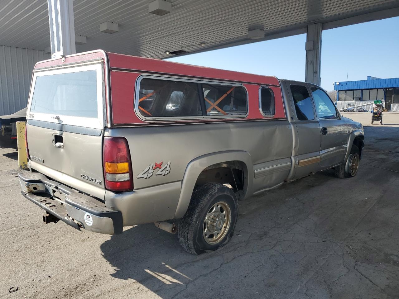 2000 Chevrolet Silverado K2500 Gold vin: 1GCGK29UXYE402830
