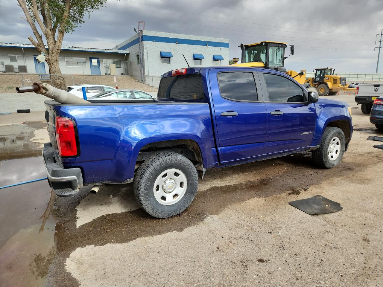 2015 Chevrolet Colorado Blue vin: 1GCGSAEA2F1261424 Damage: Right Rear Door, Dent(S) W/ Paint Dmg, 1/8 To 1/2 Inch