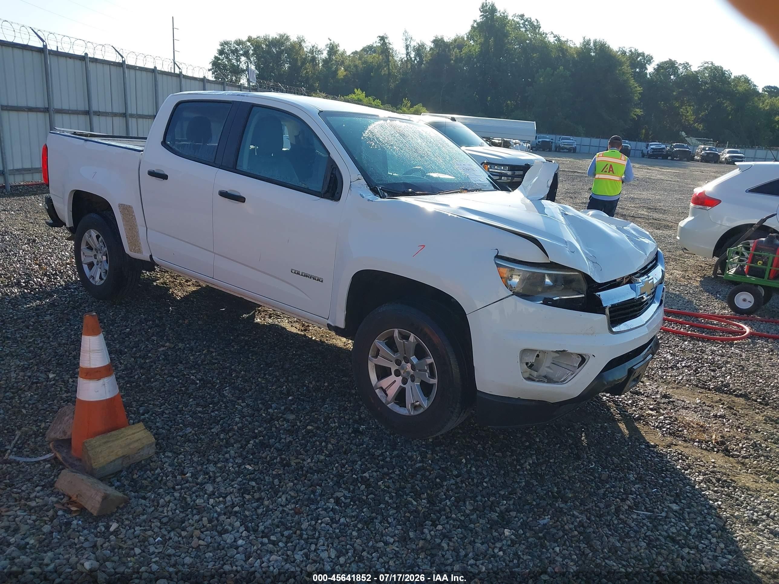 2015 Chevrolet Colorado 2wd Wt White vin: 1GCGSAEA2F1275193
