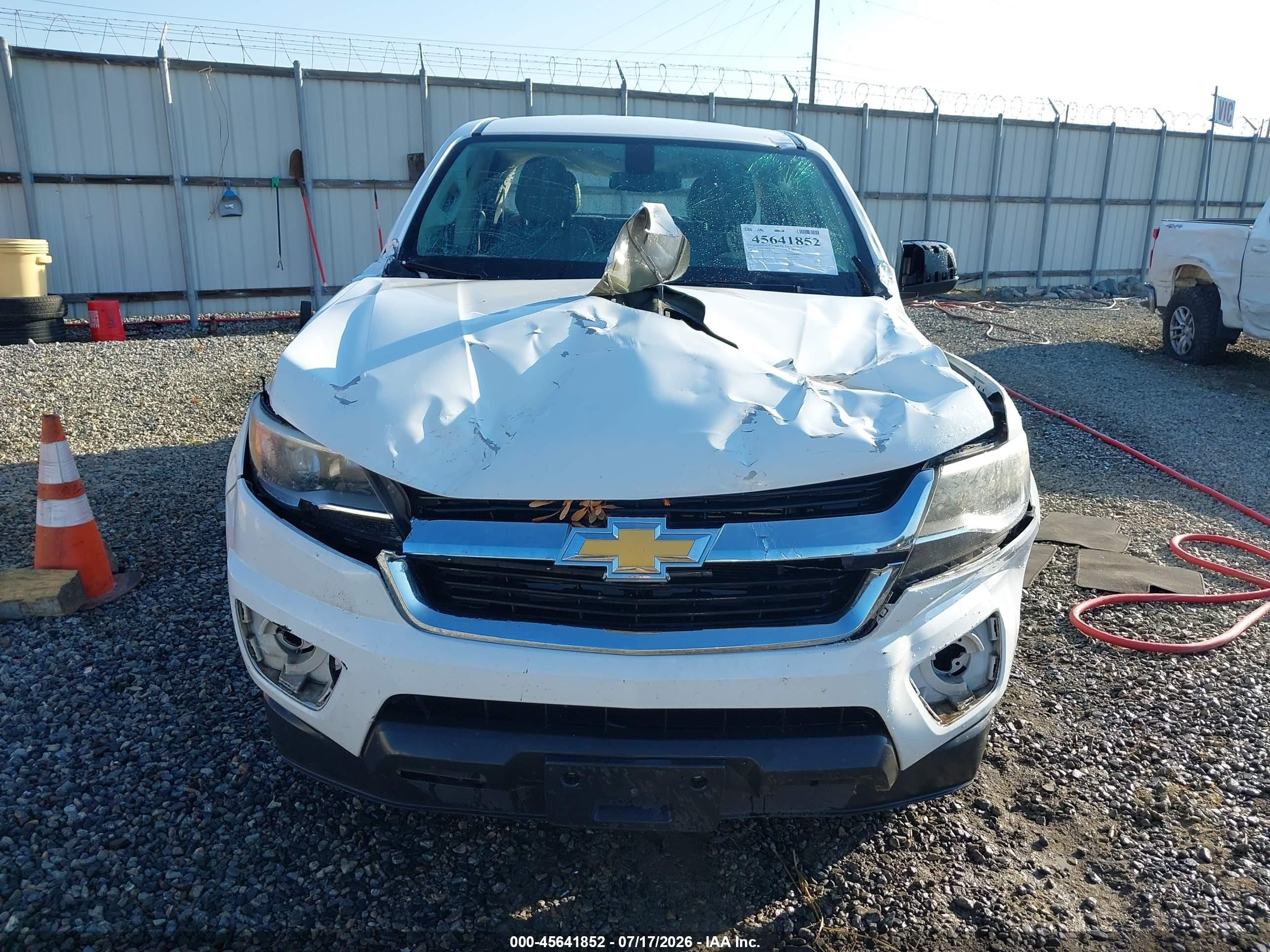 2015 Chevrolet Colorado 2wd Wt White vin: 1GCGSAEA2F1275193