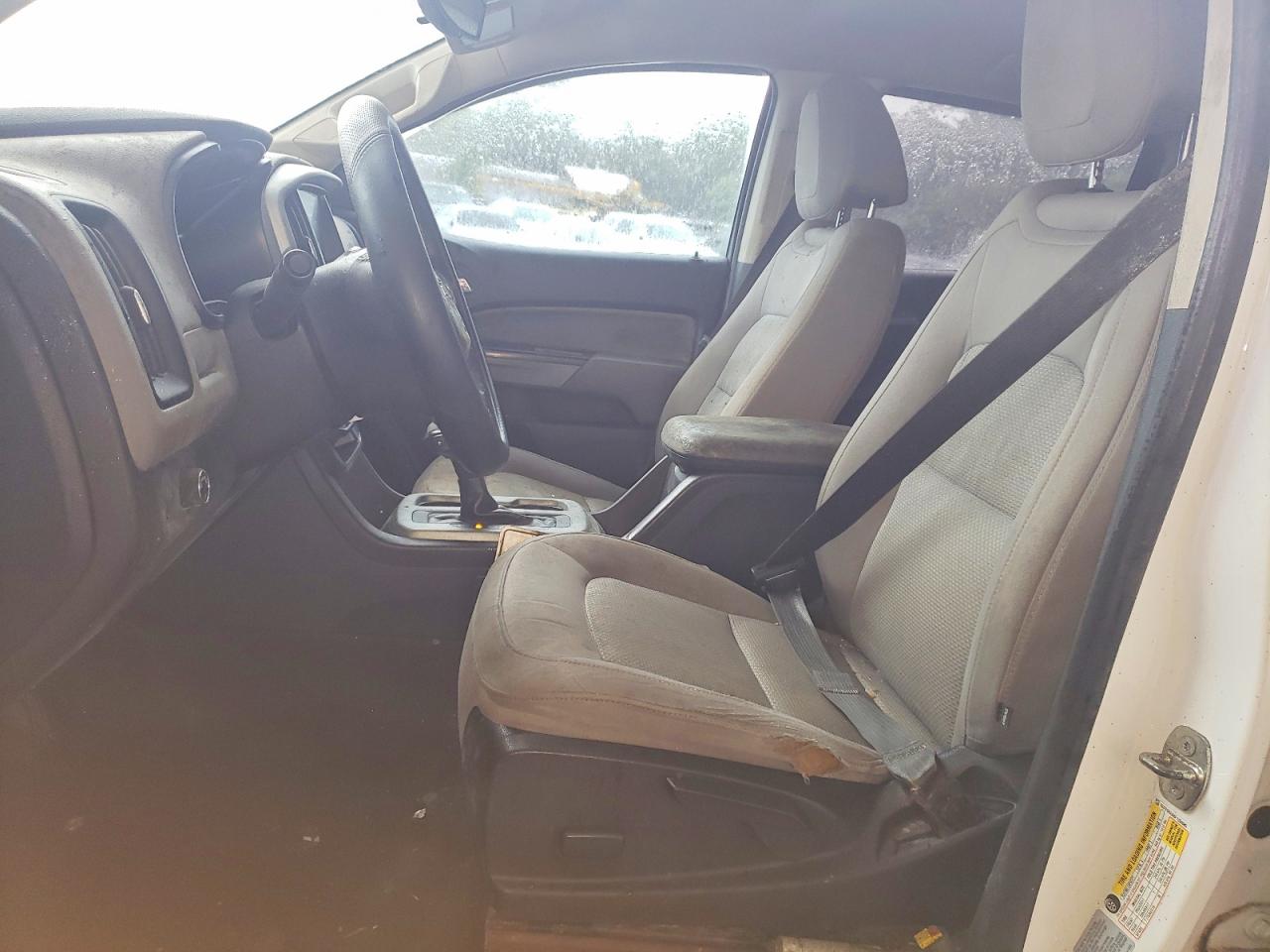 2015 Chev Colorado White vin: 1GCGSBEA8F1250885
