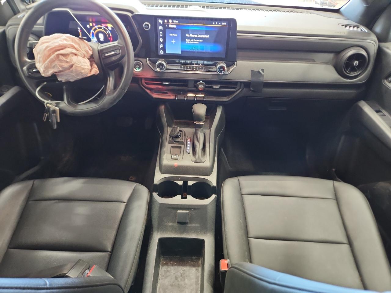 2023 Chevrolet Colorado White vin: 1GCGSBEC5P1265847 Damage: Dash Panel Trim/Mld, Previous Repair, Substandard Repair