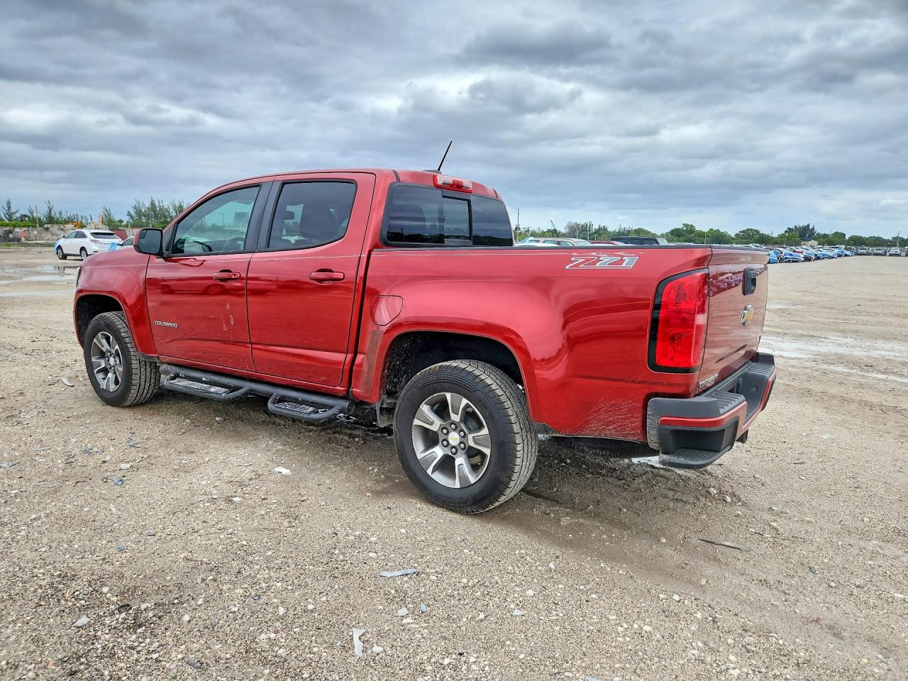 2015 Chevrolet Colorado Z71 Red vin: 1GCGSCE30F1274945