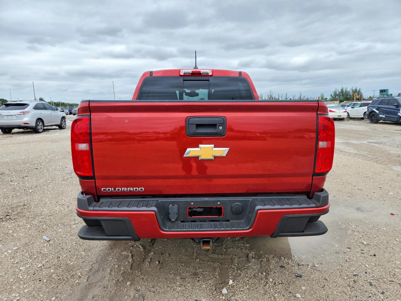 2015 Chevrolet Colorado Z71 Red vin: 1GCGSCE30F1274945