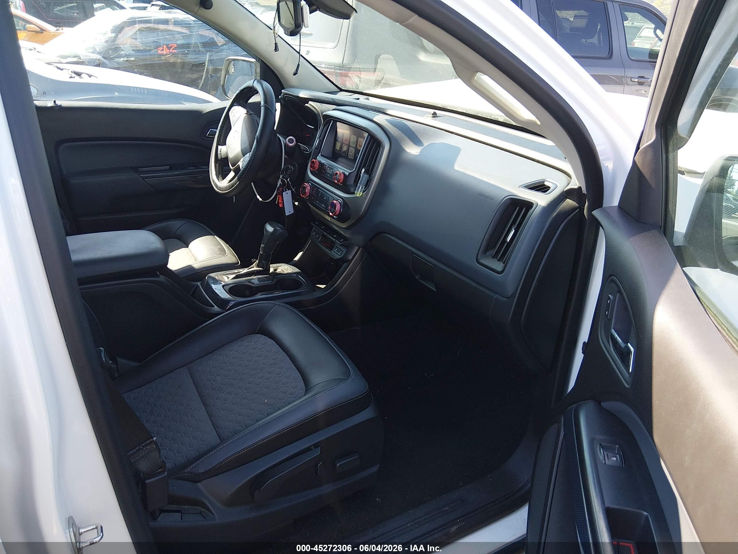 2015 Chevrolet Colorado Z71 White vin: 1GCGSCE32F1275109
