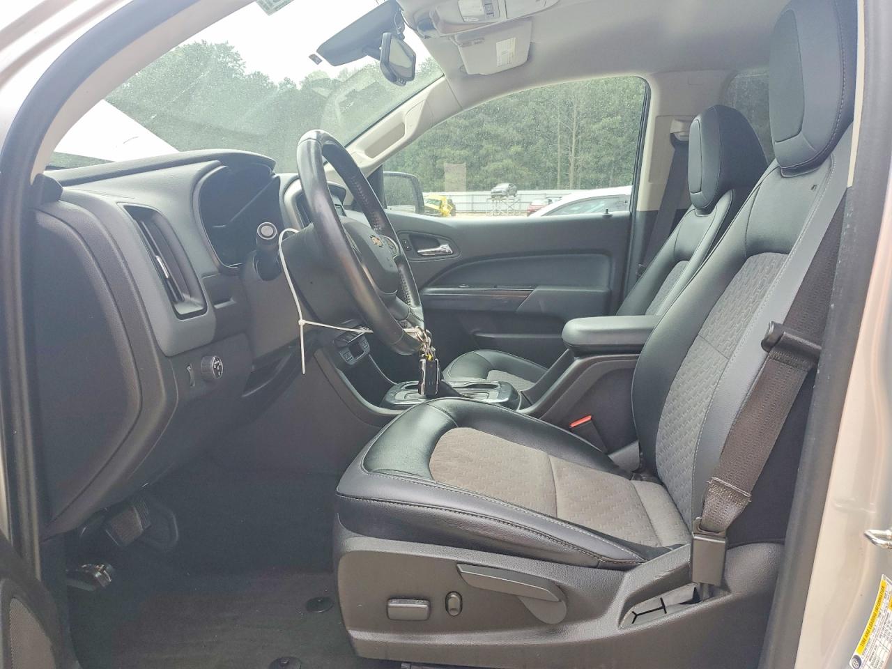 2015 Chevrolet Colorado Z71 Silver vin: 1GCGSCE34F1237770