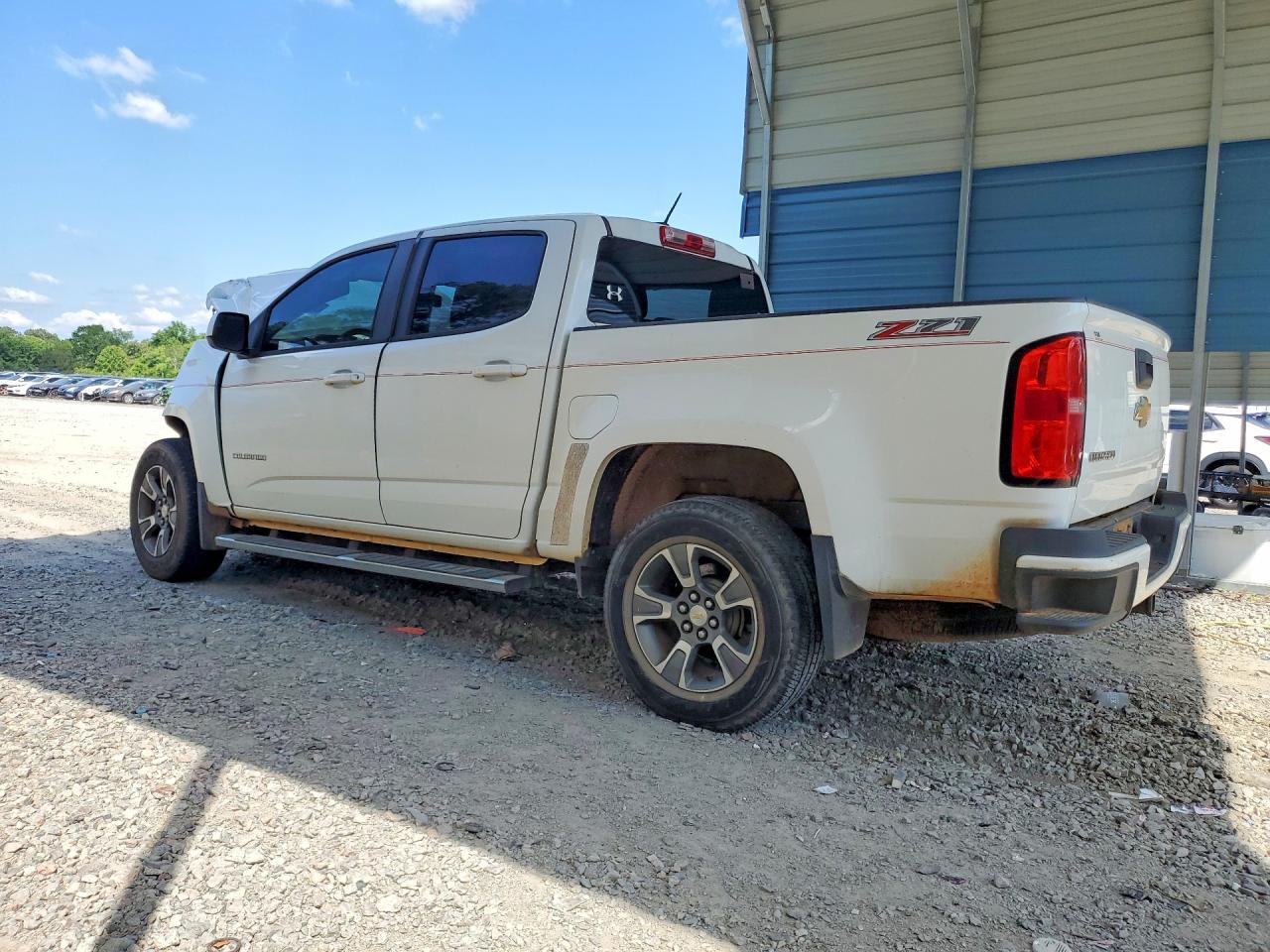 2015 Chevrolet Colorado Z71 White vin: 1GCGSCE35F1128234