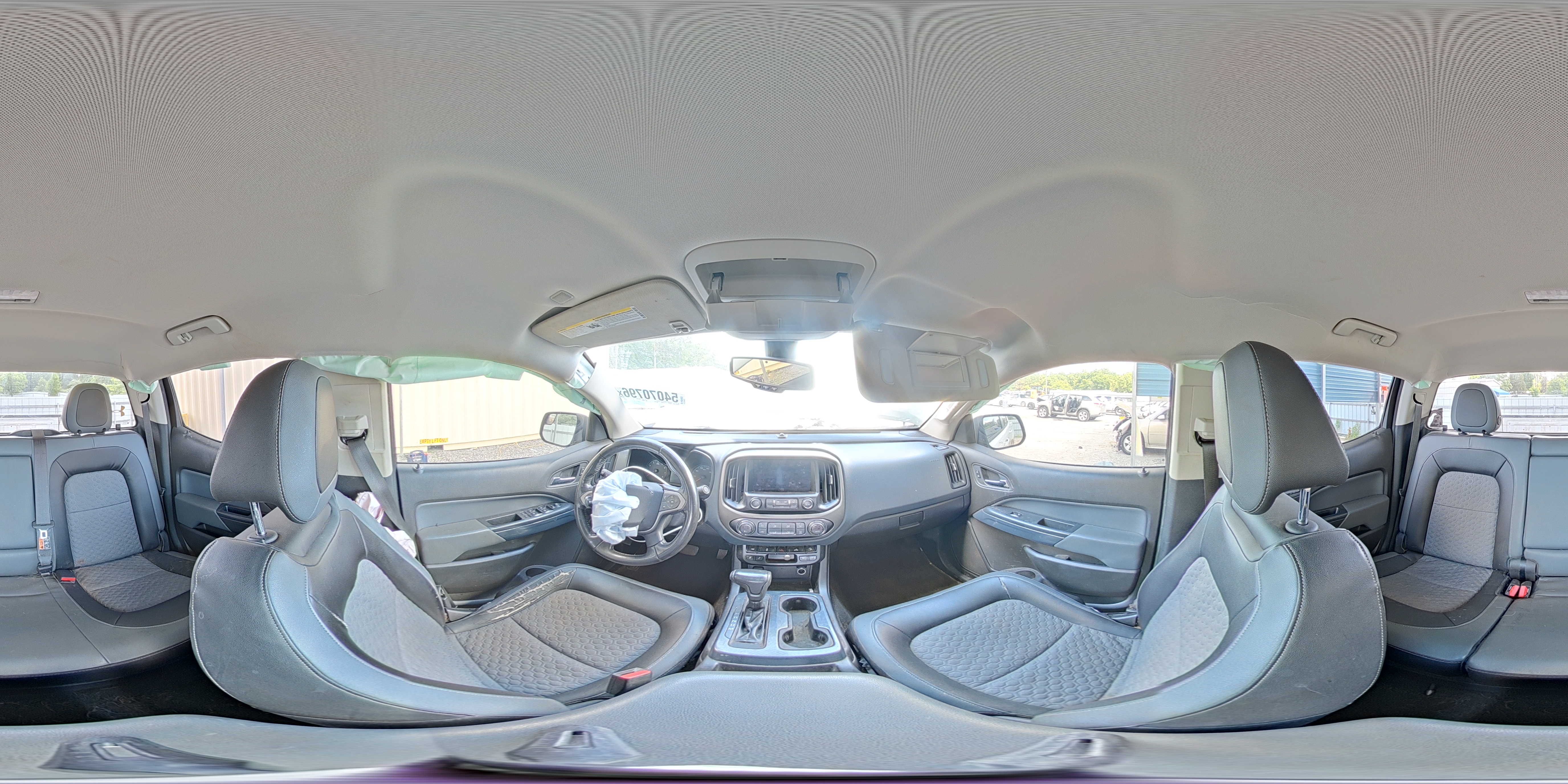 2015 Chevrolet Colorado Z71 White vin: 1GCGSCE35F1128234