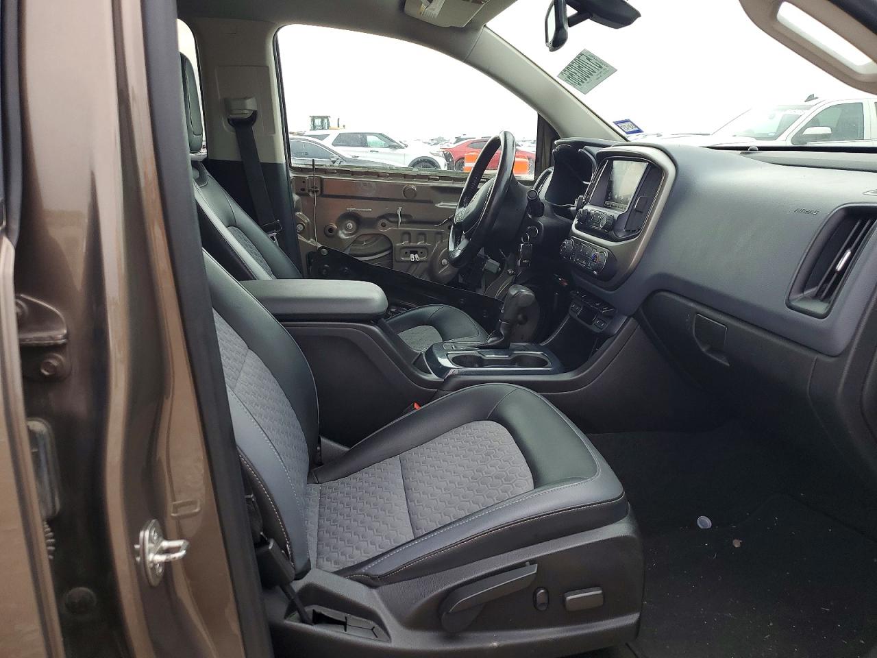 2015 Chevrolet Colorado Z71 Brown vin: 1GCGSCE35F1273757