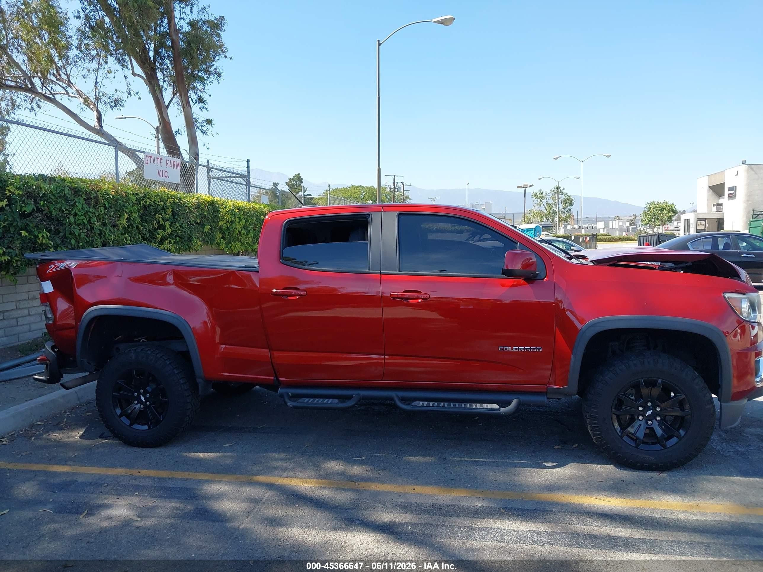 2015 Chevrolet Colorado 2wd Z71 Red vin: 1GCGSCE38F1115235
