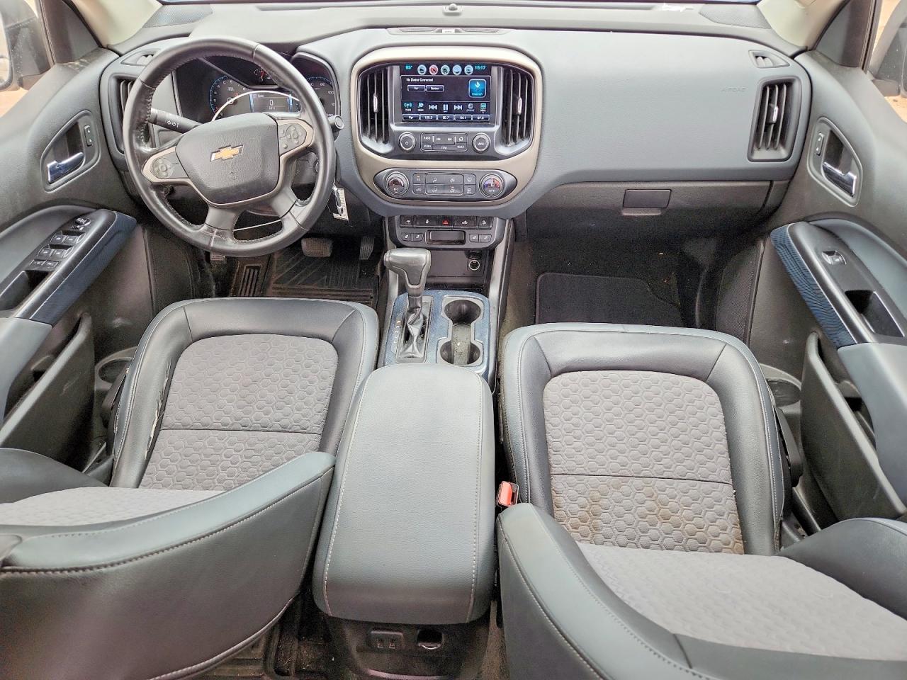 2018 Chevrolet Colorado Z71 White vin: 1GCGSDEN4J1108329