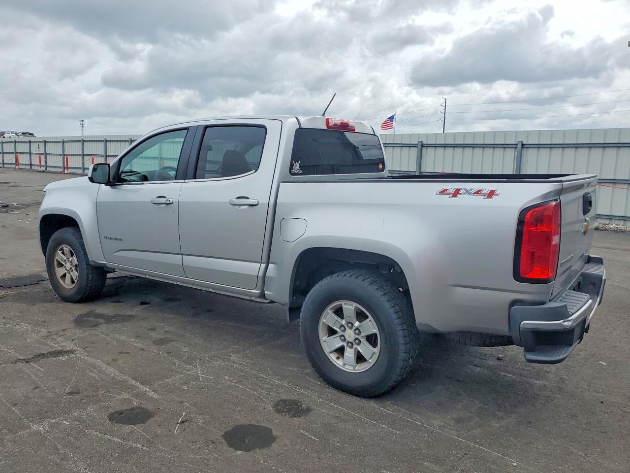 2015 Chevrolet Colorado Silver vin: 1GCGTAE30F1245429