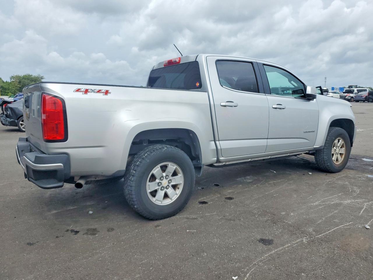 2015 Chevrolet Colorado Silver vin: 1GCGTAE30F1245429