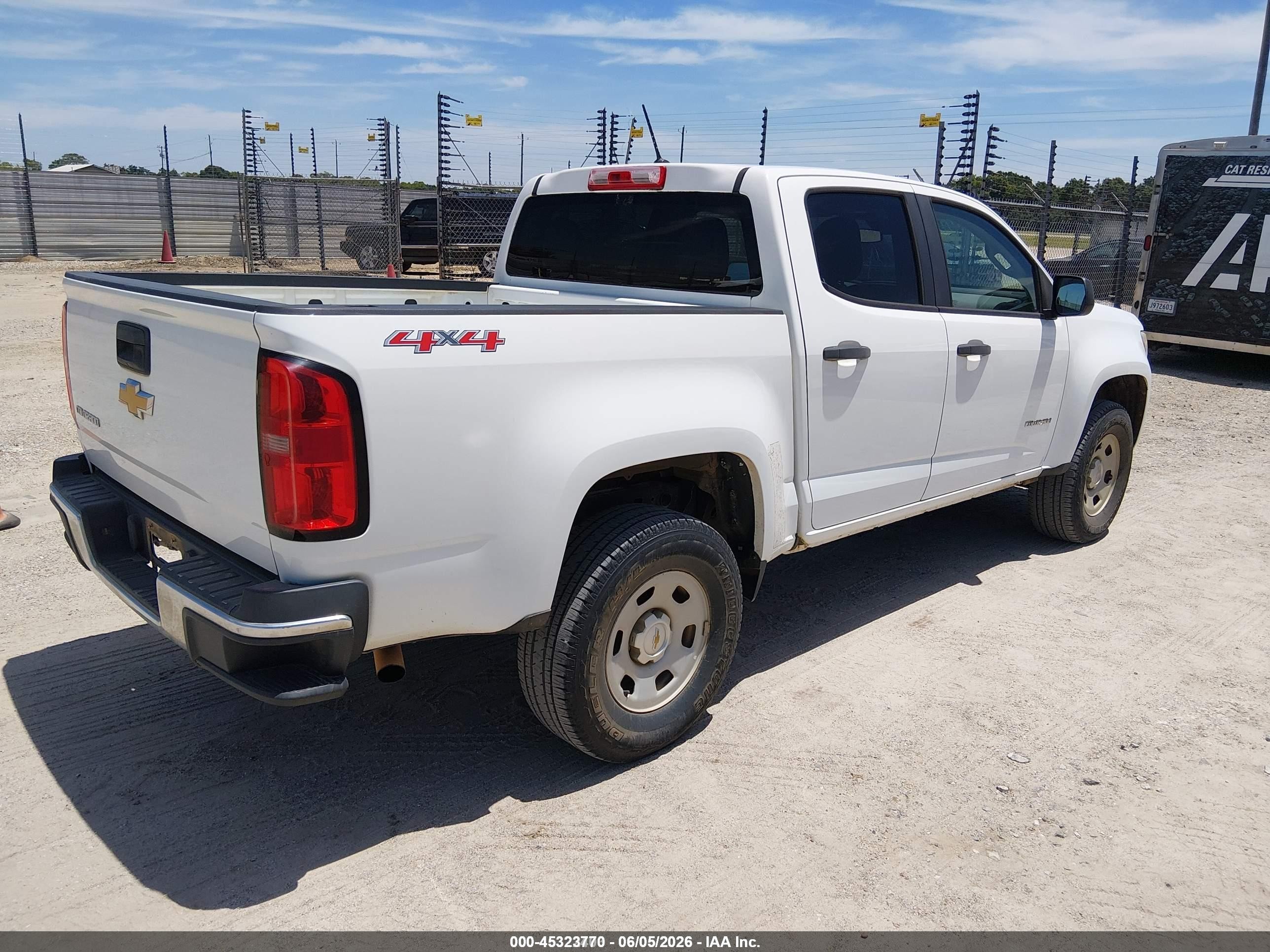 2015 Chevrolet Colorado Wt White vin: 1GCGTAE36F1226481