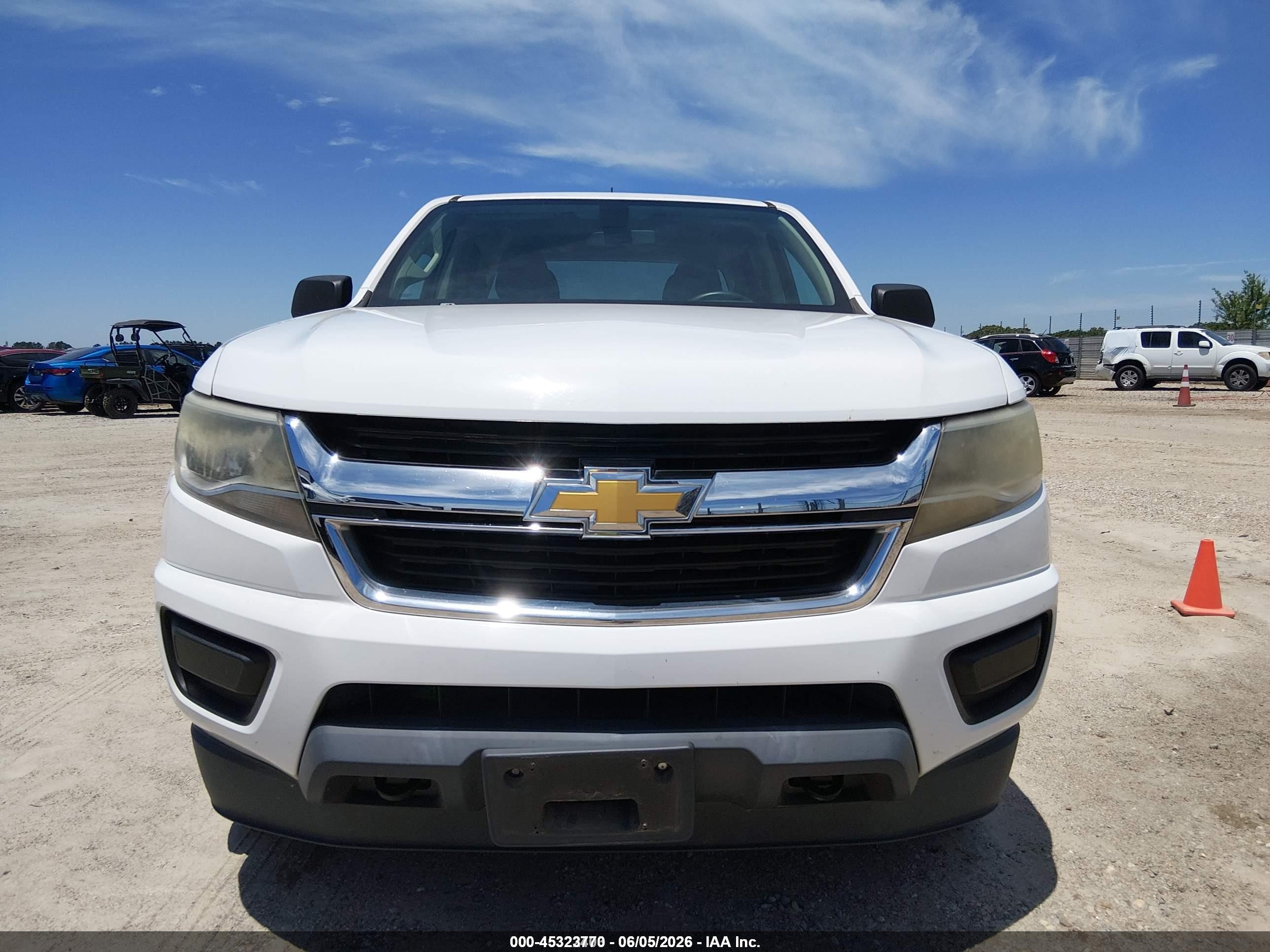 2015 Chevrolet Colorado Wt White vin: 1GCGTAE36F1226481
