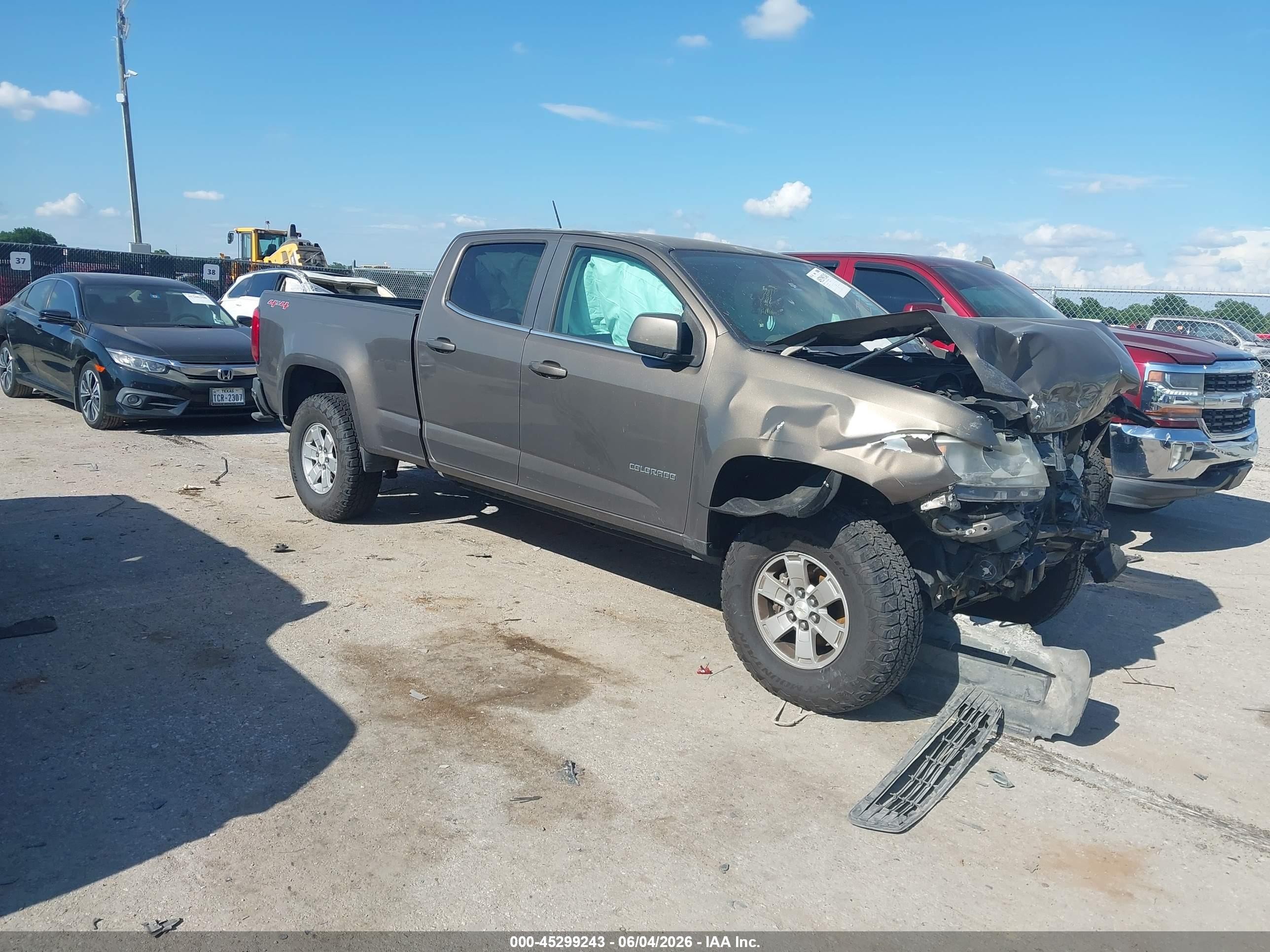 2015 Chevrolet Colorado Wt Gray vin: 1GCGTAE3XF1180668