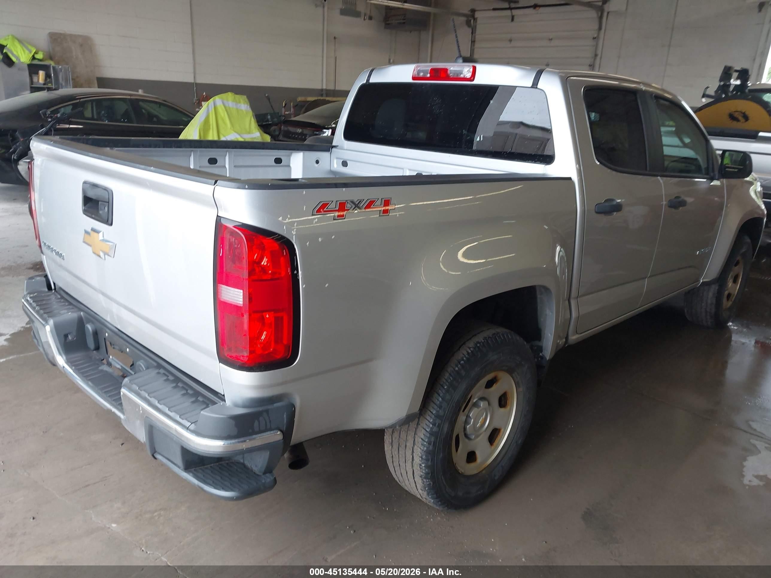 2016 Chevrolet Colorado Wt Silver vin: 1GCGTBE35G1229153