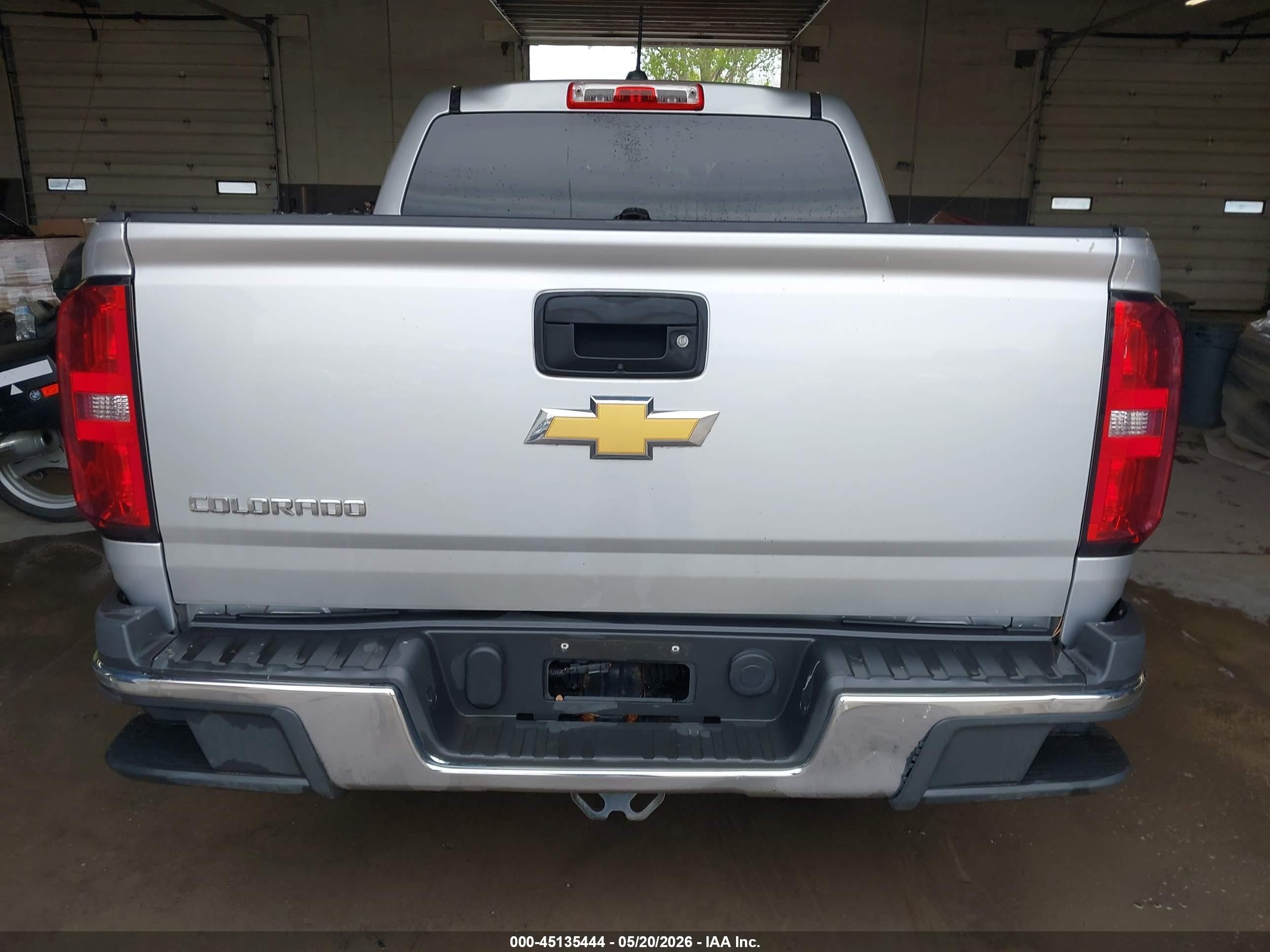 2016 Chevrolet Colorado Wt Silver vin: 1GCGTBE35G1229153