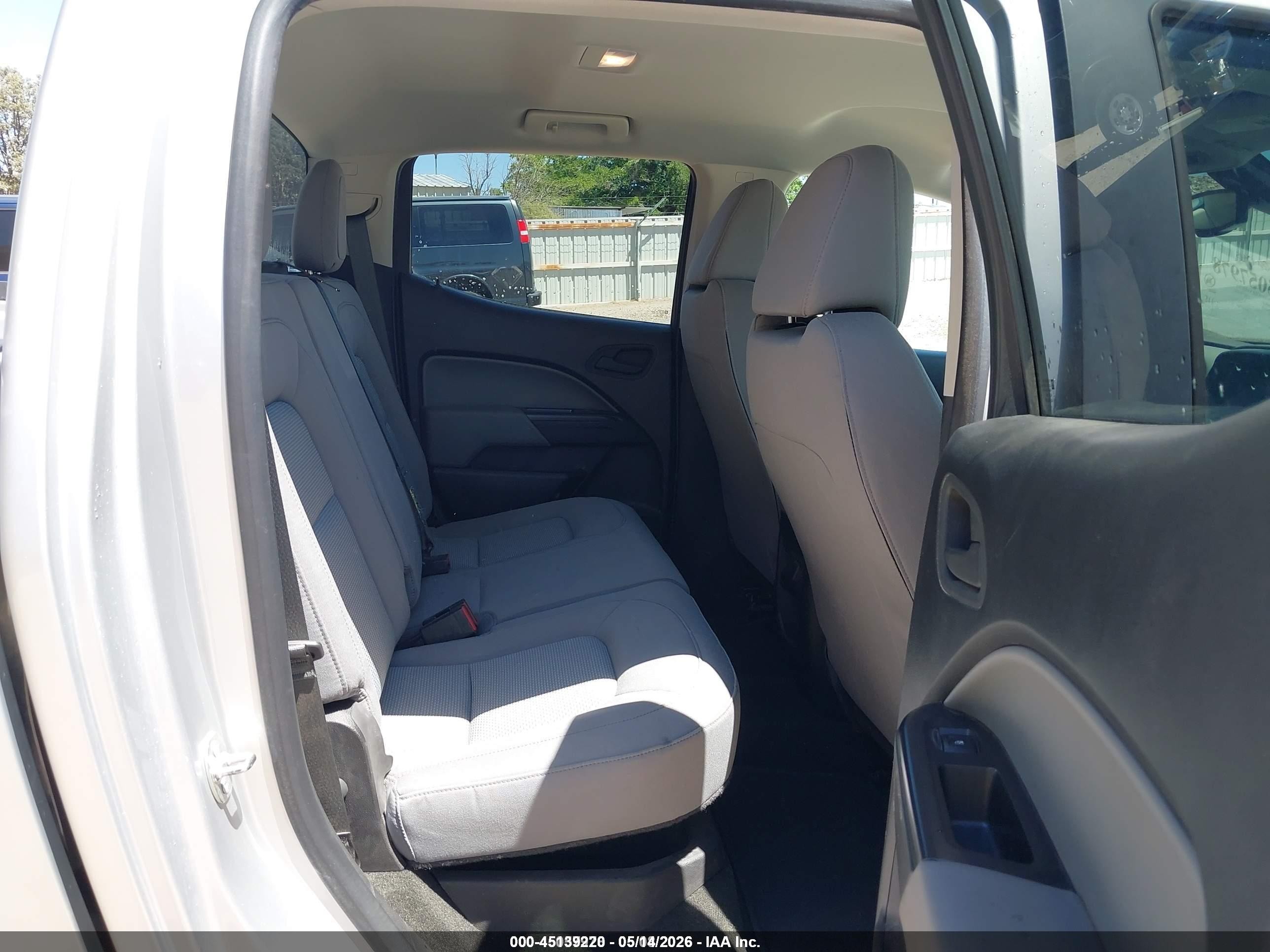 2016 Chevrolet Colorado Wt Silver vin: 1GCGTBE3XG1265680