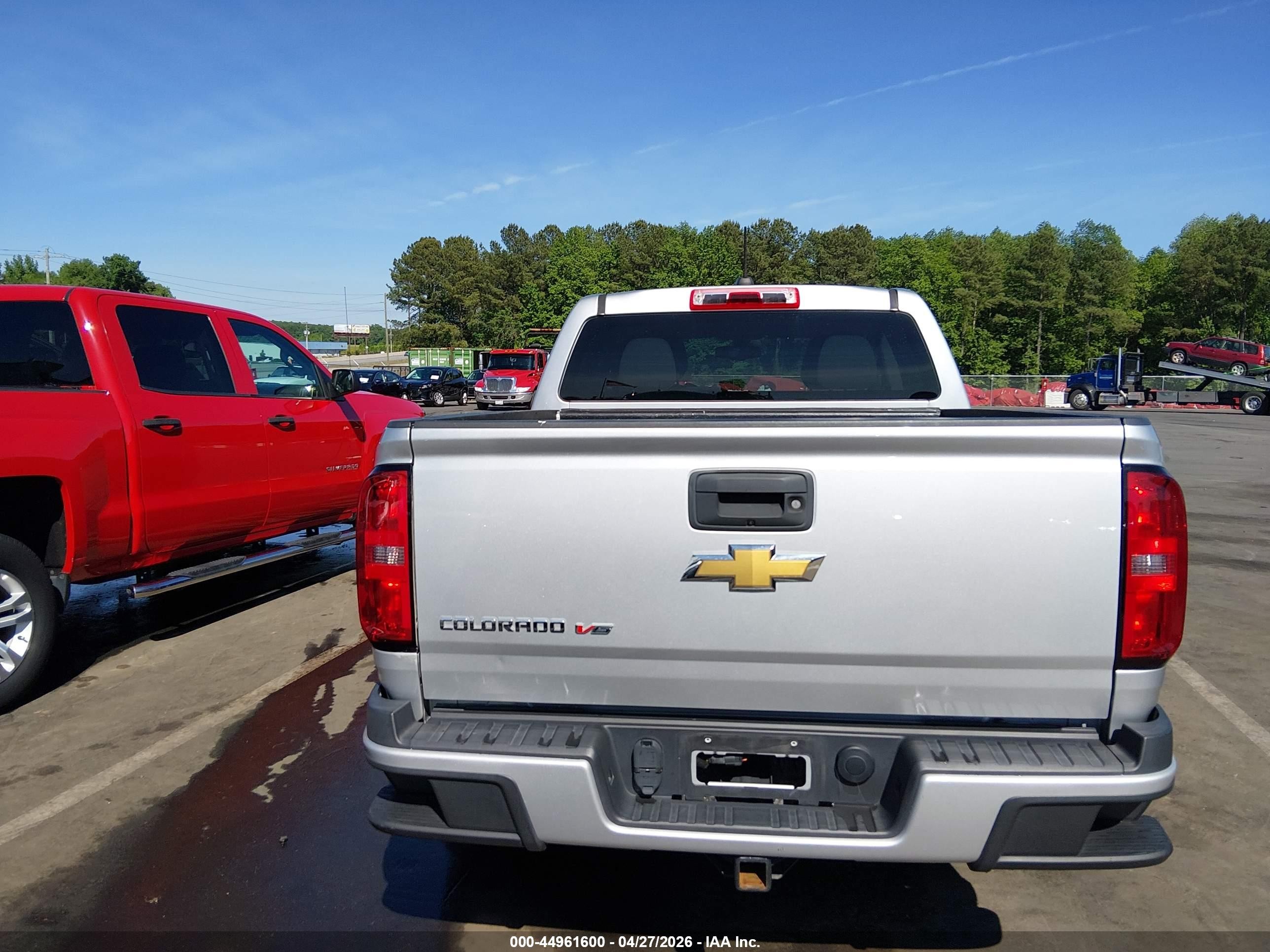 2019 Chevrolet Colorado Wt Silver vin: 1GCGTBEN6K1345584