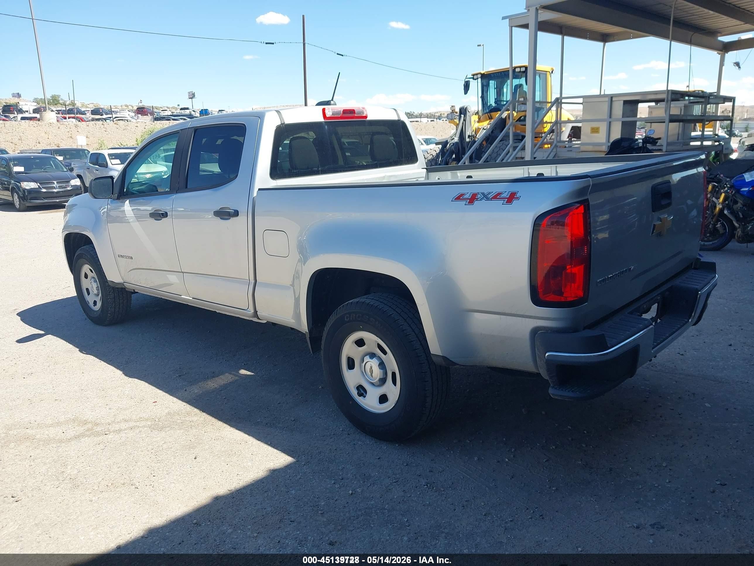 2017 Chevrolet Colorado Wt Серебряный vin: 1GCGTBEN8H1250064