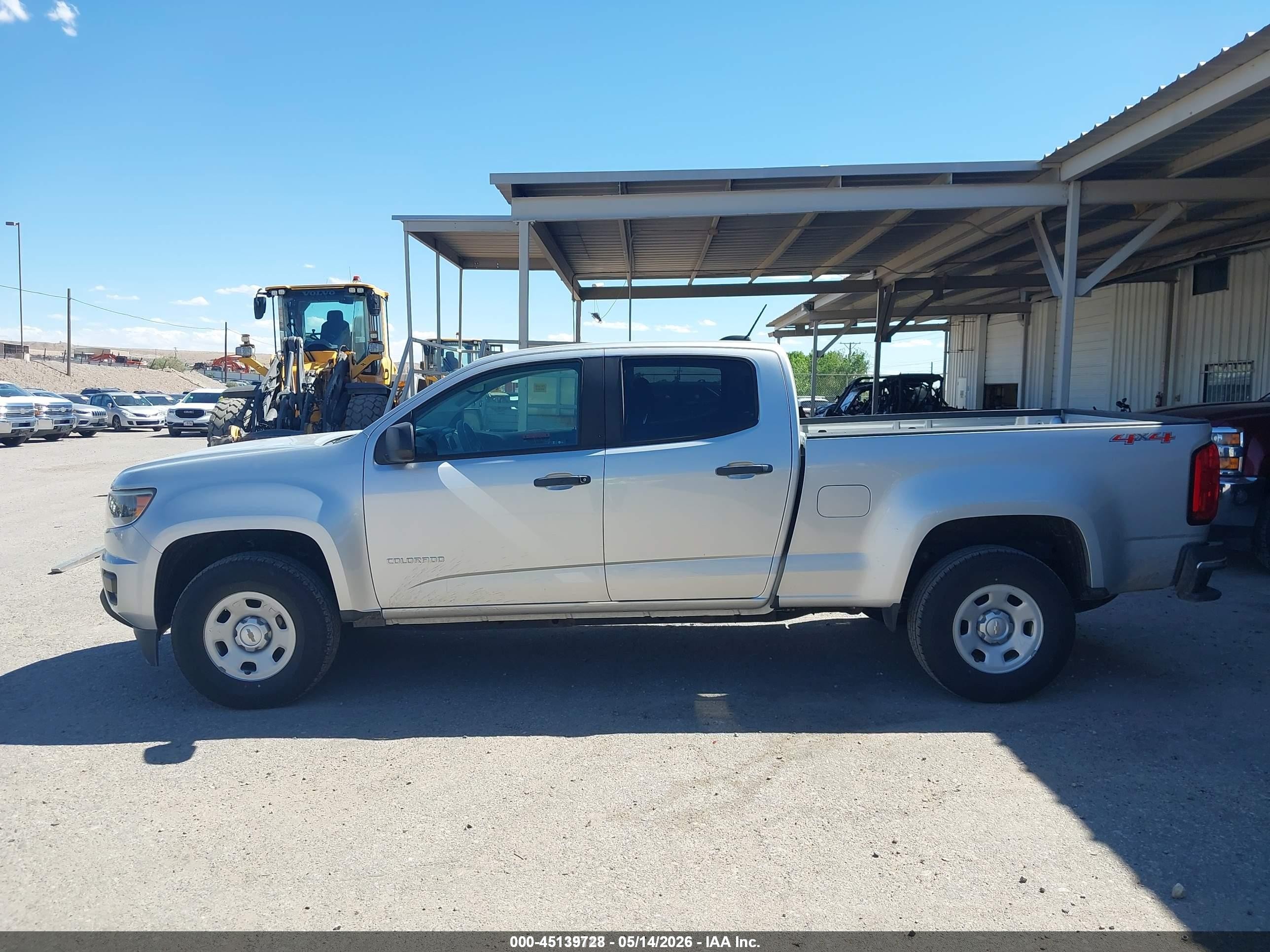 2017 Chevrolet Colorado Wt Серебряный vin: 1GCGTBEN8H1250064