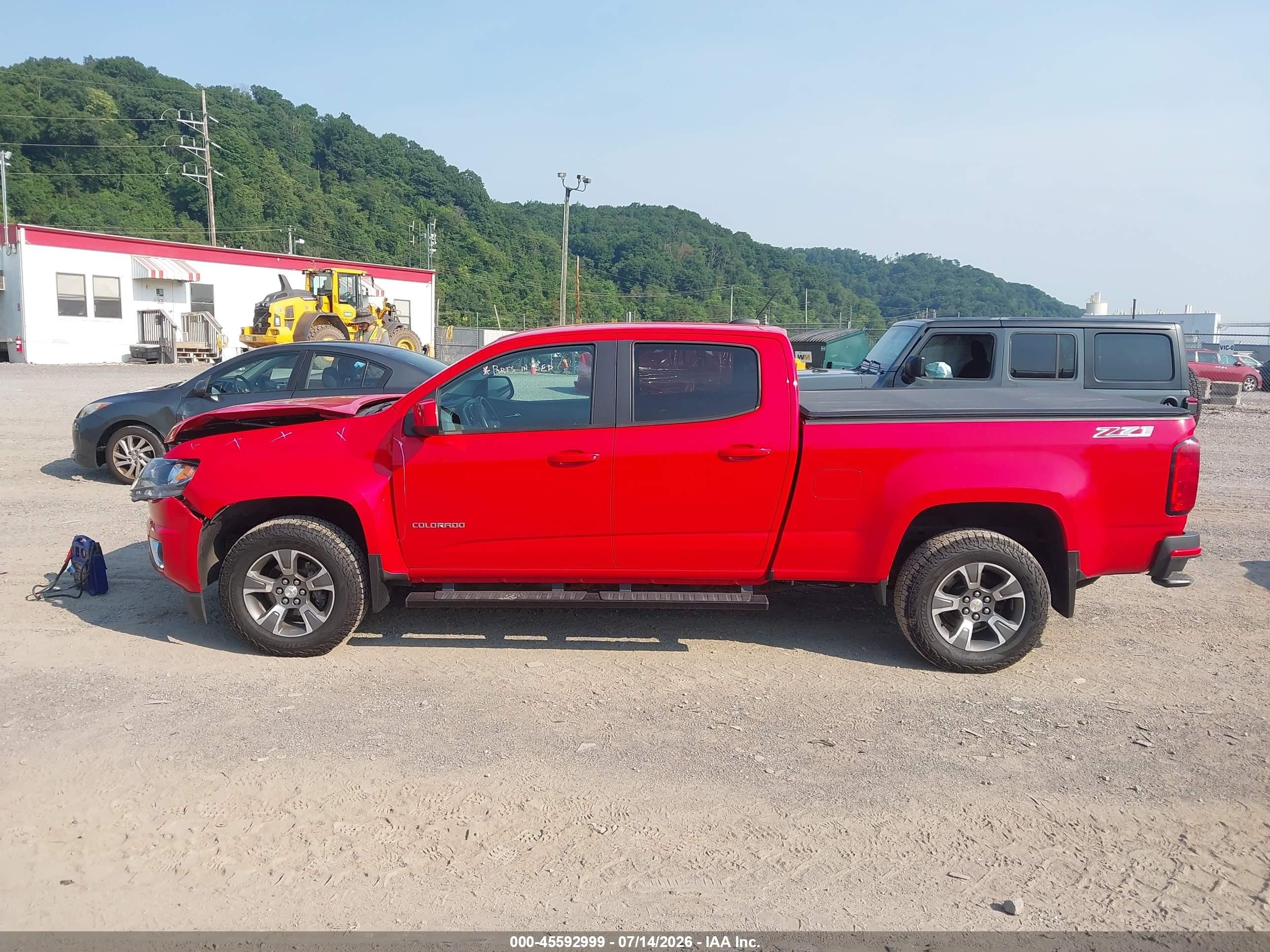 2015 Chevrolet Colorado 4wd Z71 Red vin: 1GCGTCE30F1263649