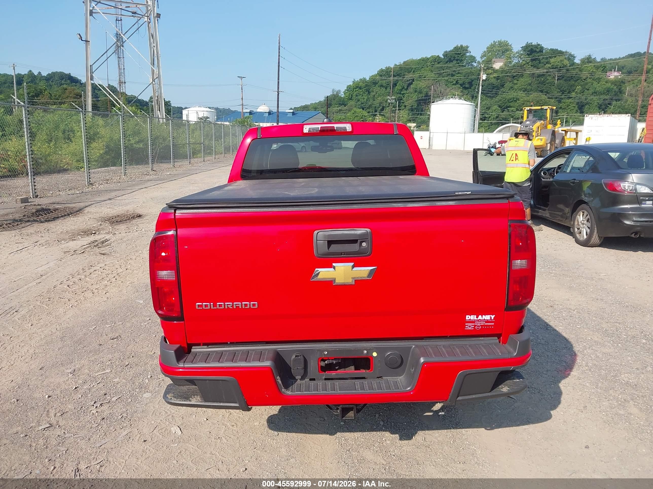 2015 Chevrolet Colorado 4wd Z71 Red vin: 1GCGTCE30F1263649