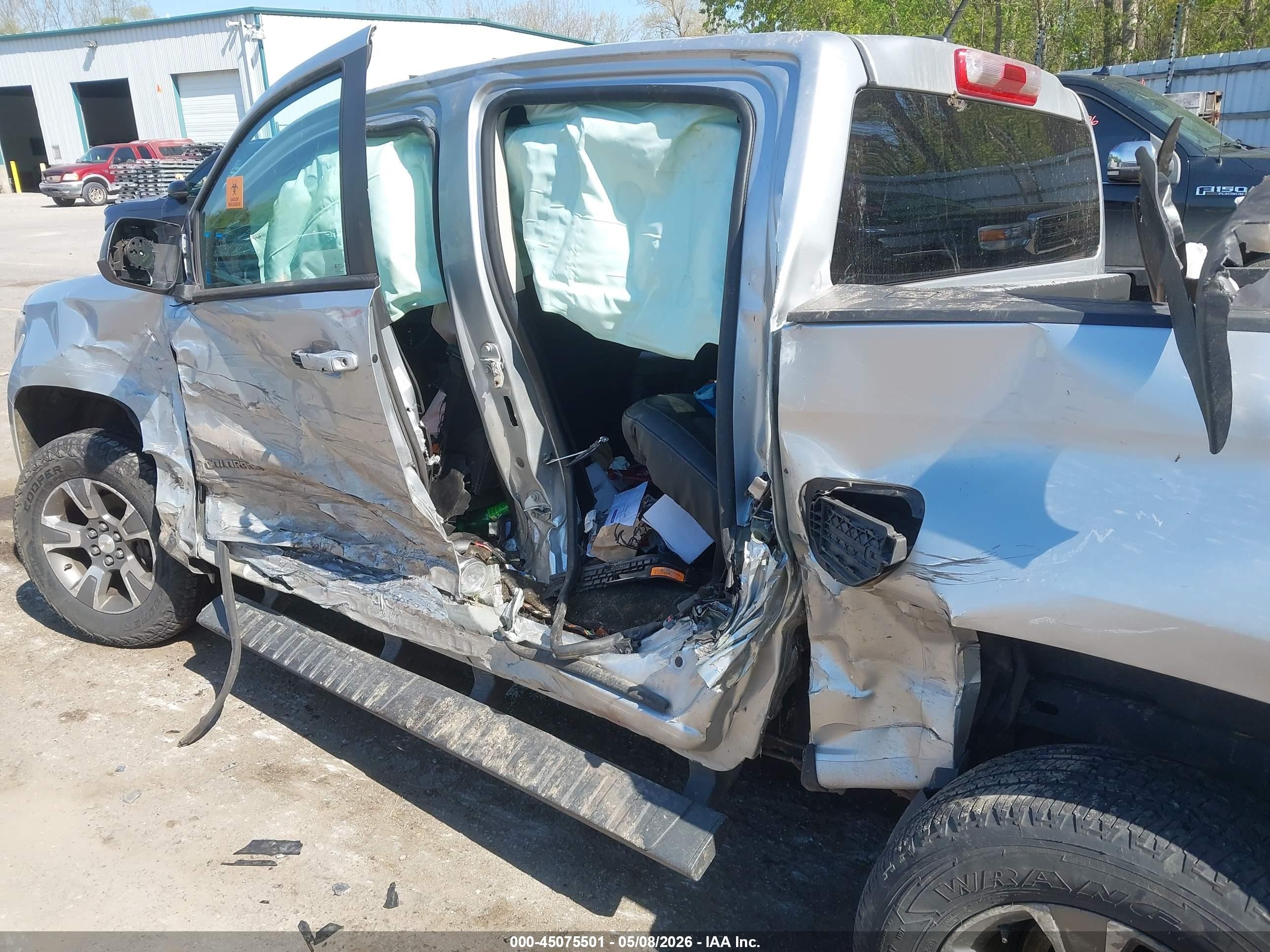 2015 Chevrolet Colorado Z71 Silver vin: 1GCGTCE31F1203122