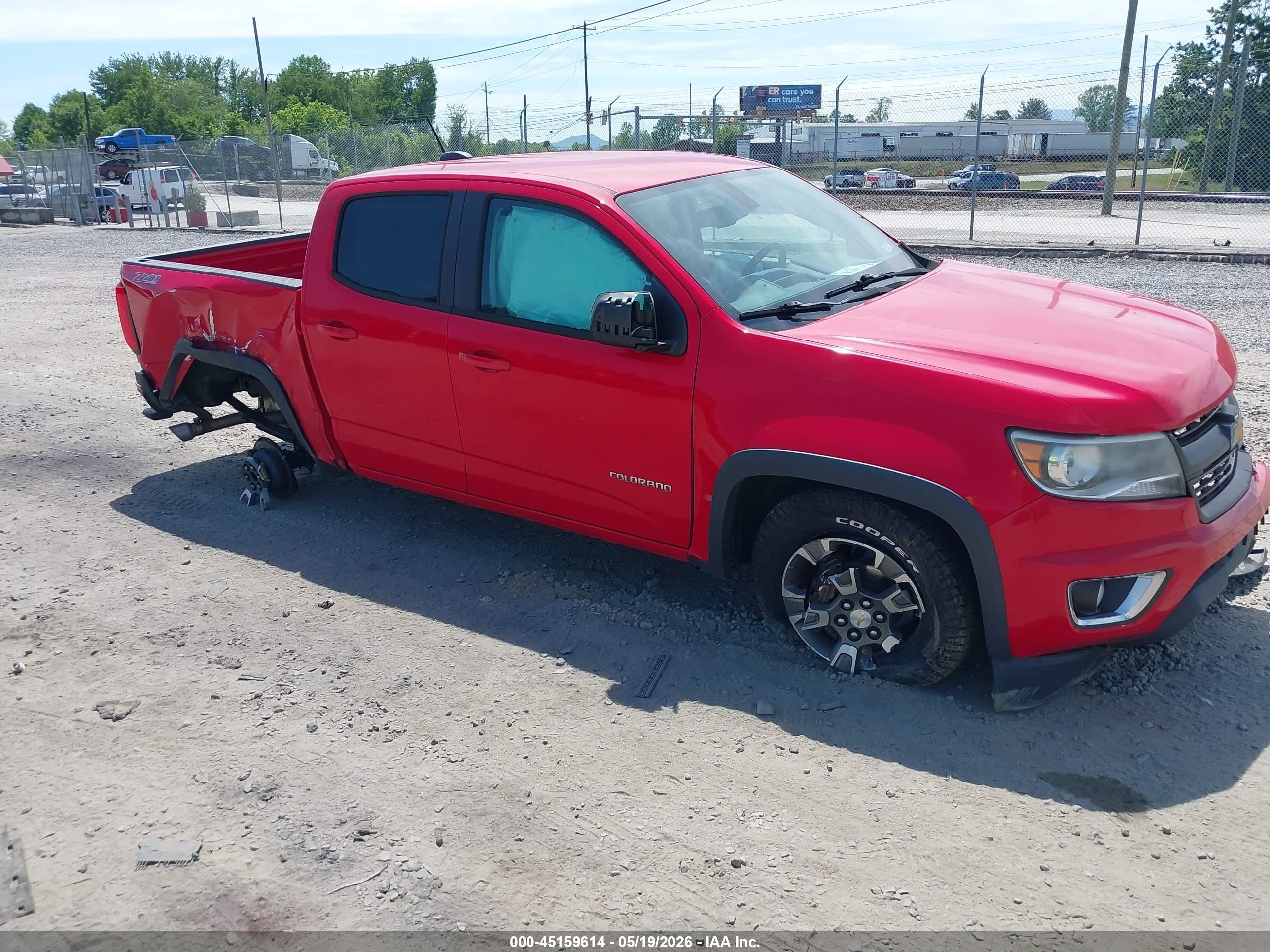 2015 Chevrolet Colorado Z71 Red vin: 1GCGTCE33F1193032