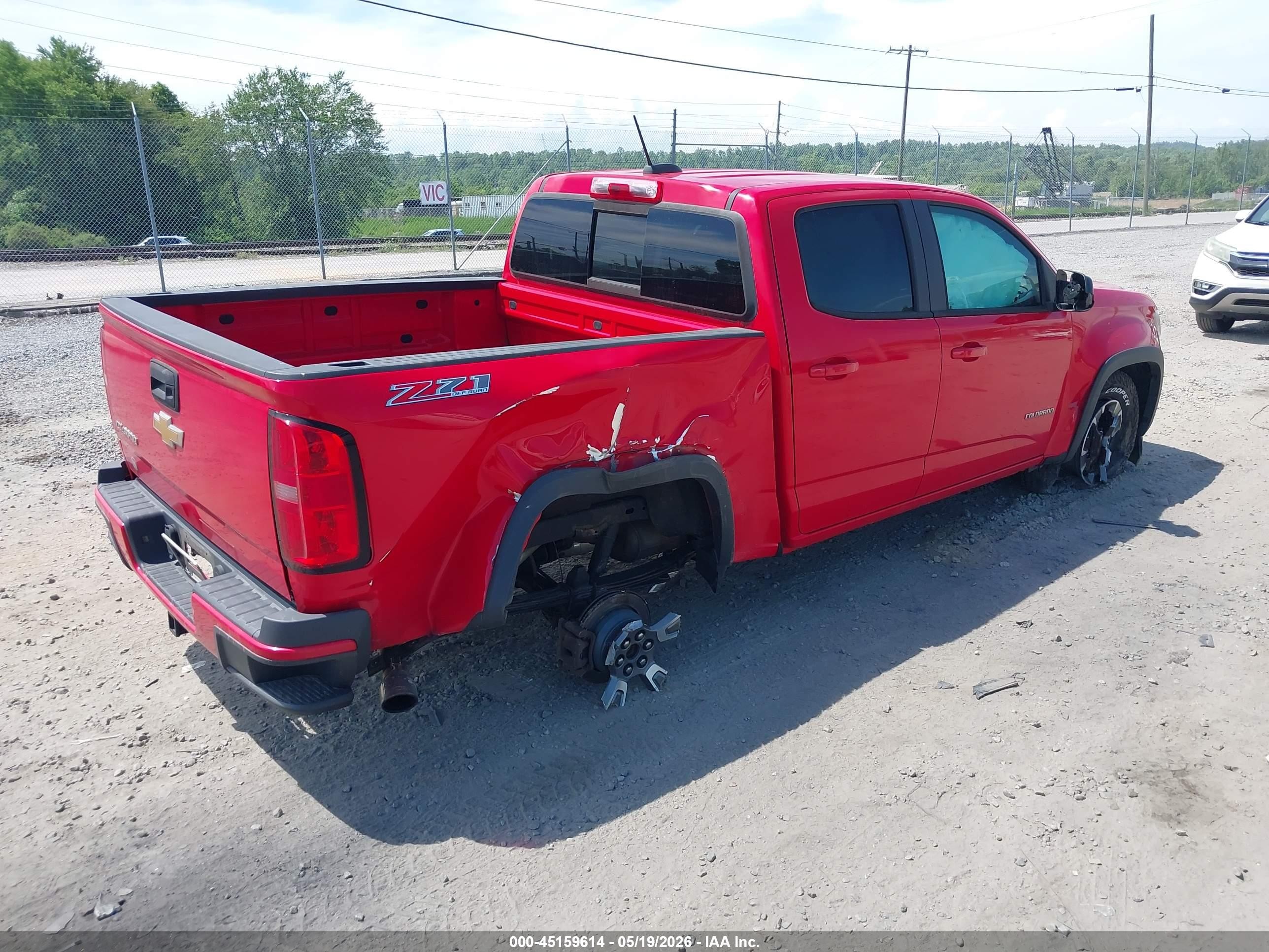 2015 Chevrolet Colorado Z71 Red vin: 1GCGTCE33F1193032